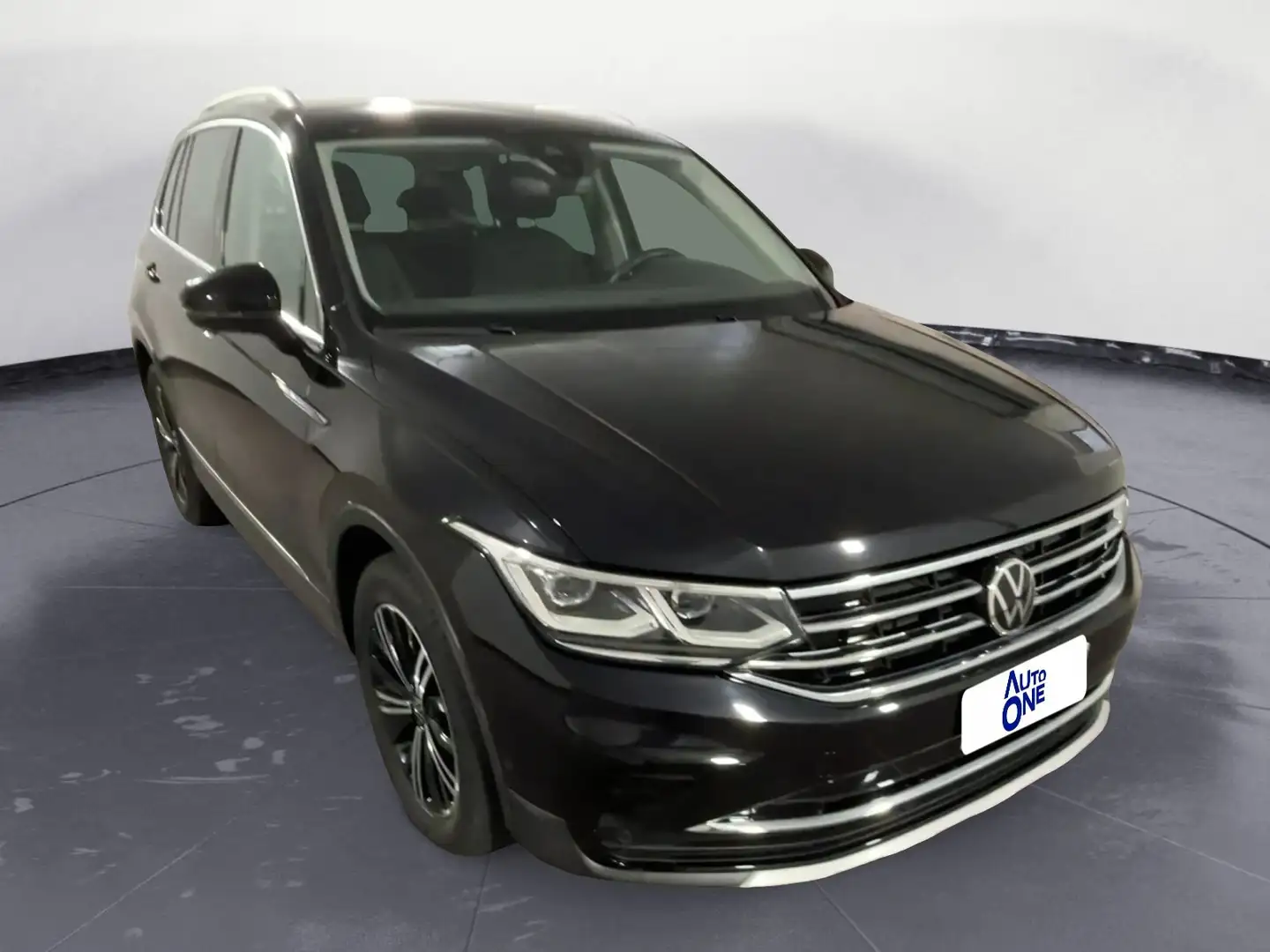 Volkswagen Tiguan 1.5 TSI 110Cv DSG Auto Elegance - 2k* Nero - 1