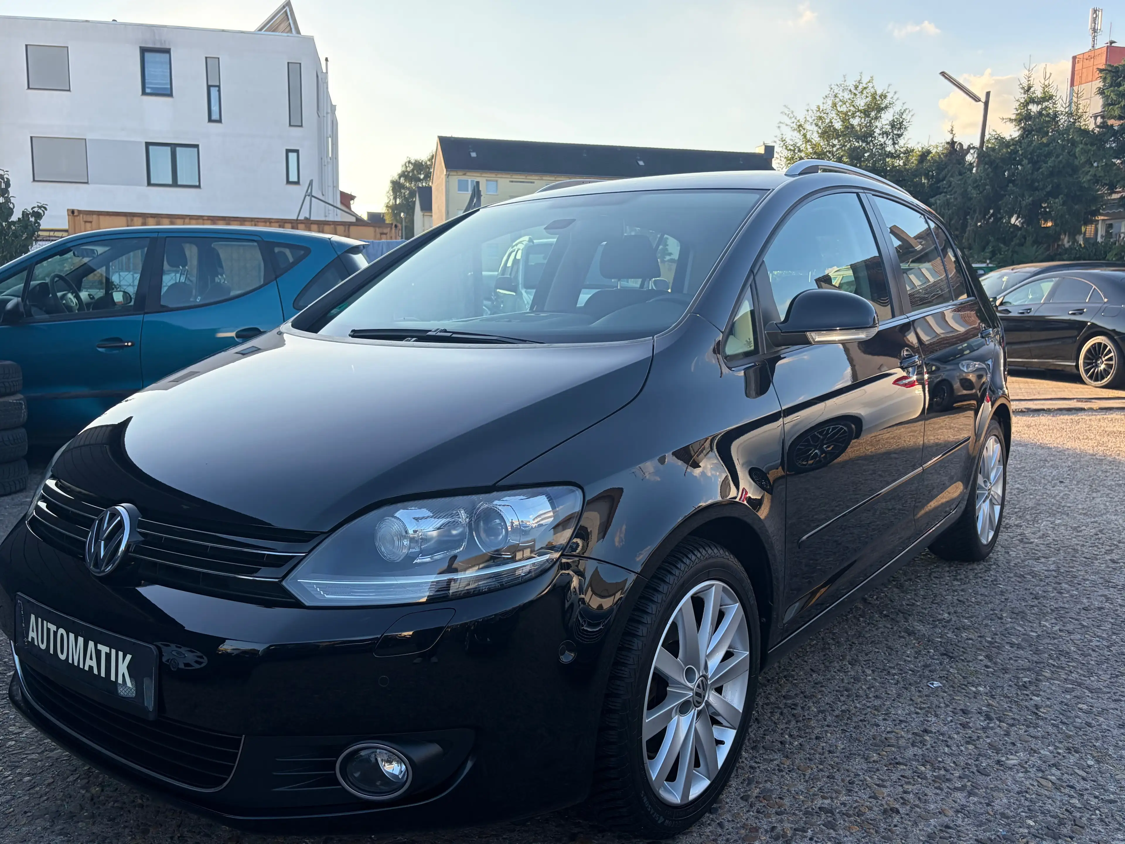 Volkswagen Golf Plus Highline*Automatik*2.Hand*SHZ*PDC*HU/AU Neu* — photo 2