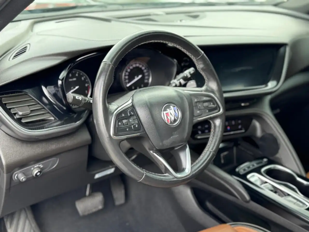 Buick Envision снимка Buick Envision