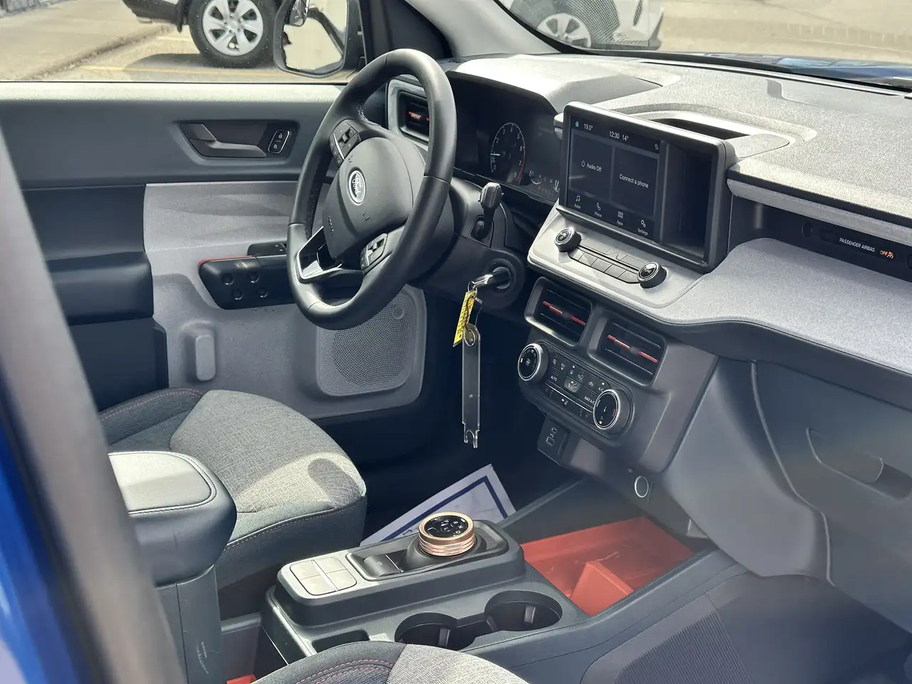 Ford Maverick снимка Ford Maverick