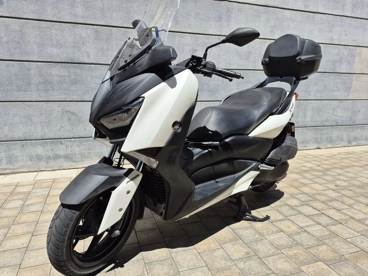 Yamaha X-Max 300 Blanco - 1