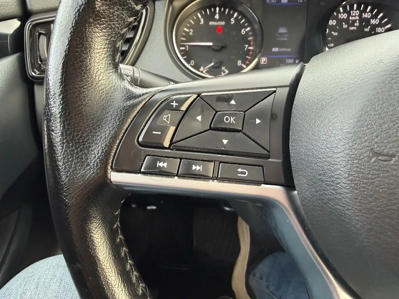 Nissan Qashqai снимка Nissan Qashqai