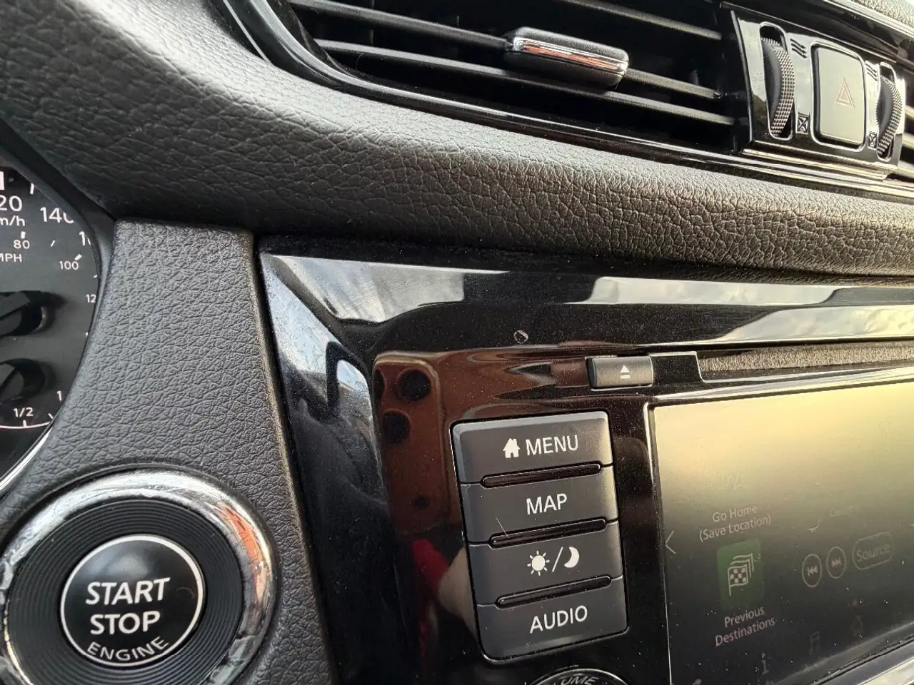 Nissan Qashqai снимка Nissan Qashqai