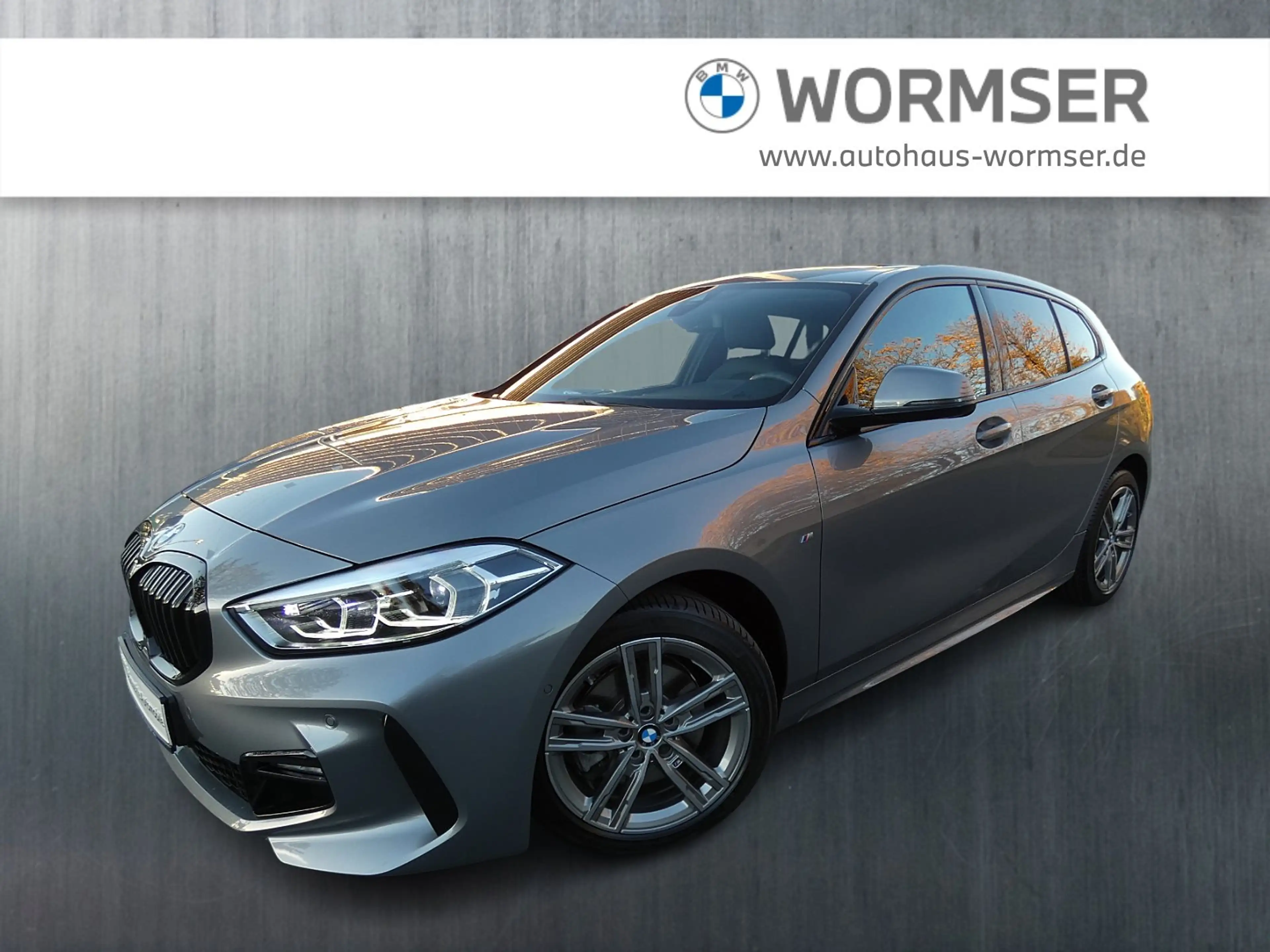 BMW 118 i M Sport Navi+Pano+Kamera+ACC+SHZ+Apple+LED