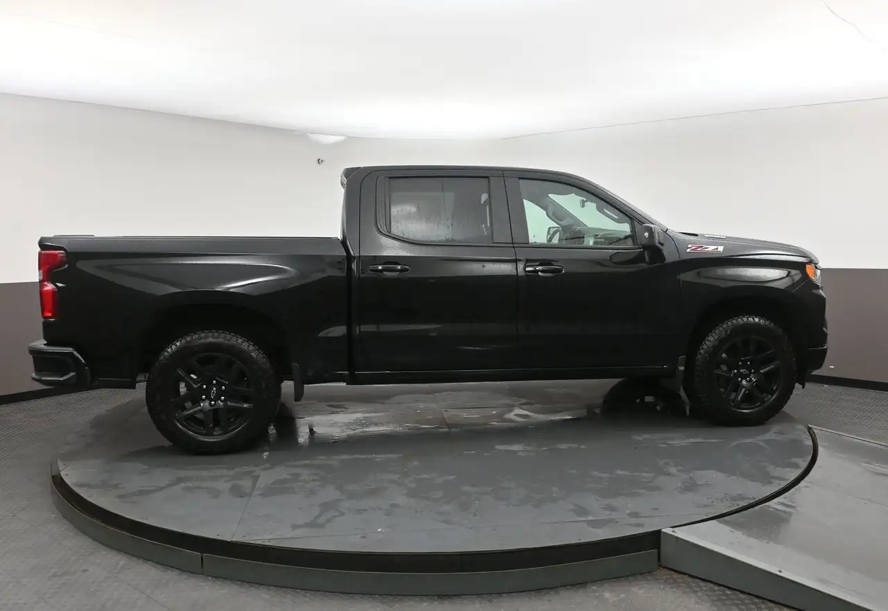 Chevrolet Silverado 1500 снимка Chevrolet Silverado 1500