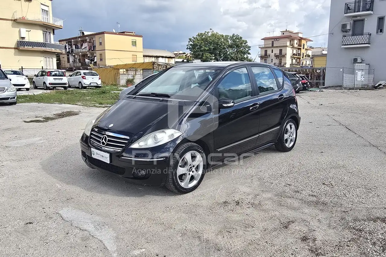Mercedes-Benz A 180