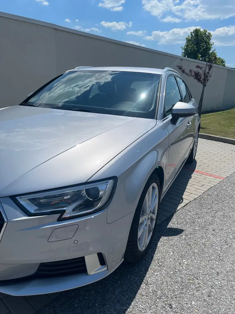 Audi A3 A3 SB 2,0 TDI Silber - 2