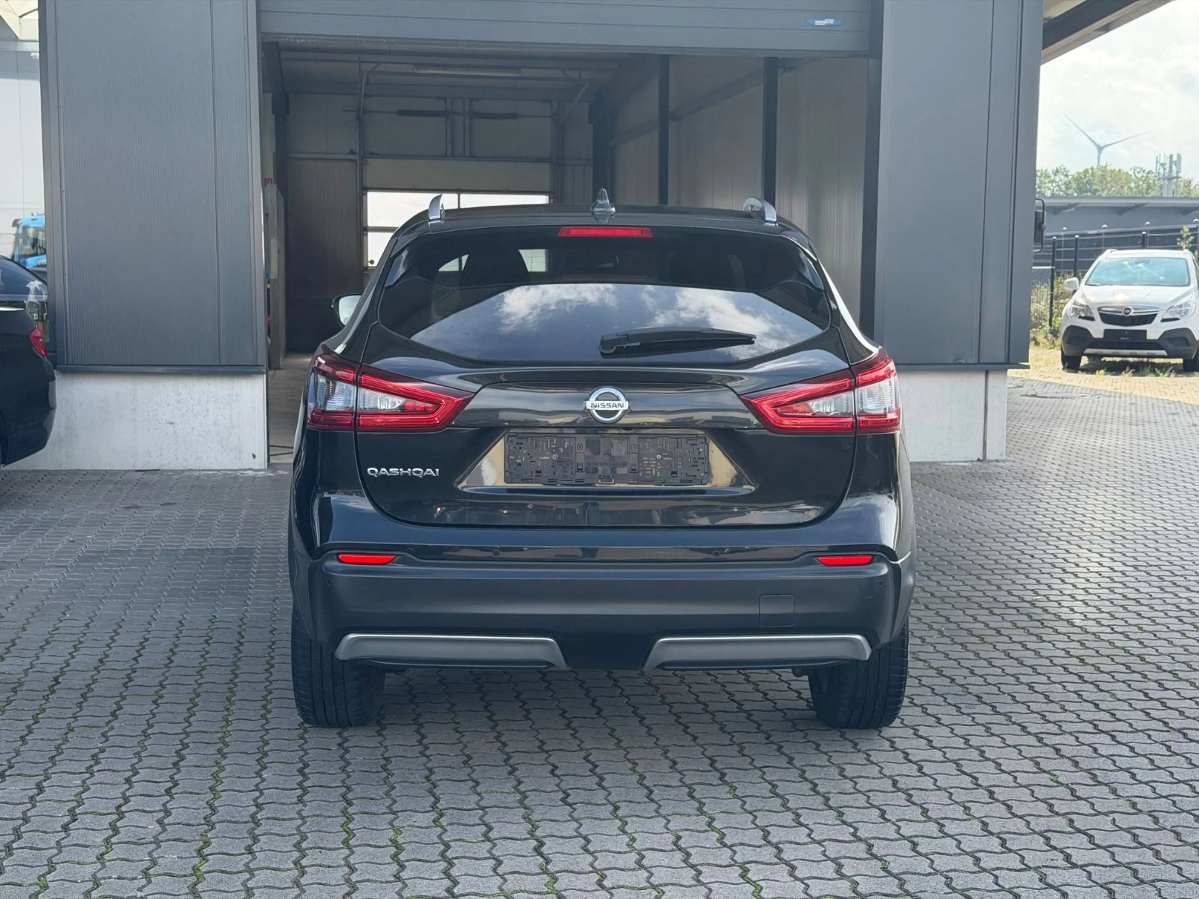 Nissan Qashqai 1.2 Tekna Pano Xenon SHZ EU6 — photo 6