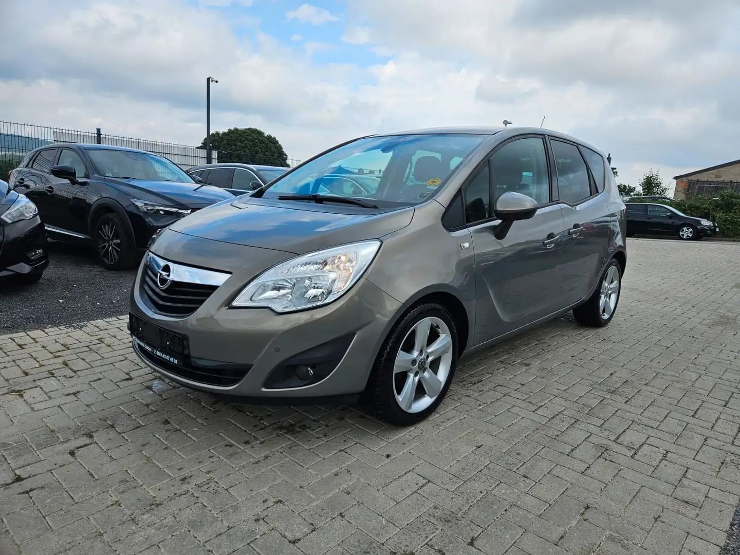 Opel Meriva B Edition Gris - 1
