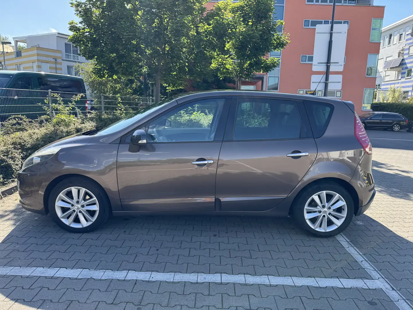 Renault Scenic dCi 130 FAP Dynamique - 1