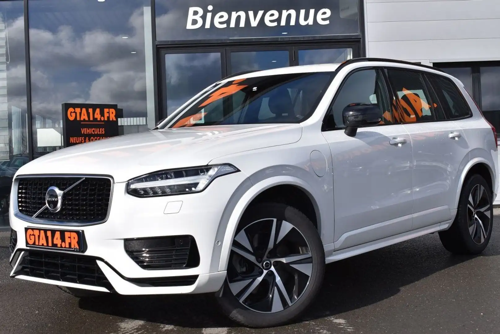 Volvo XC90 T8 TWIN ENGINE 303 + 87CH R-DESIGN GEARTRONIC 7 PL Bianco - 1