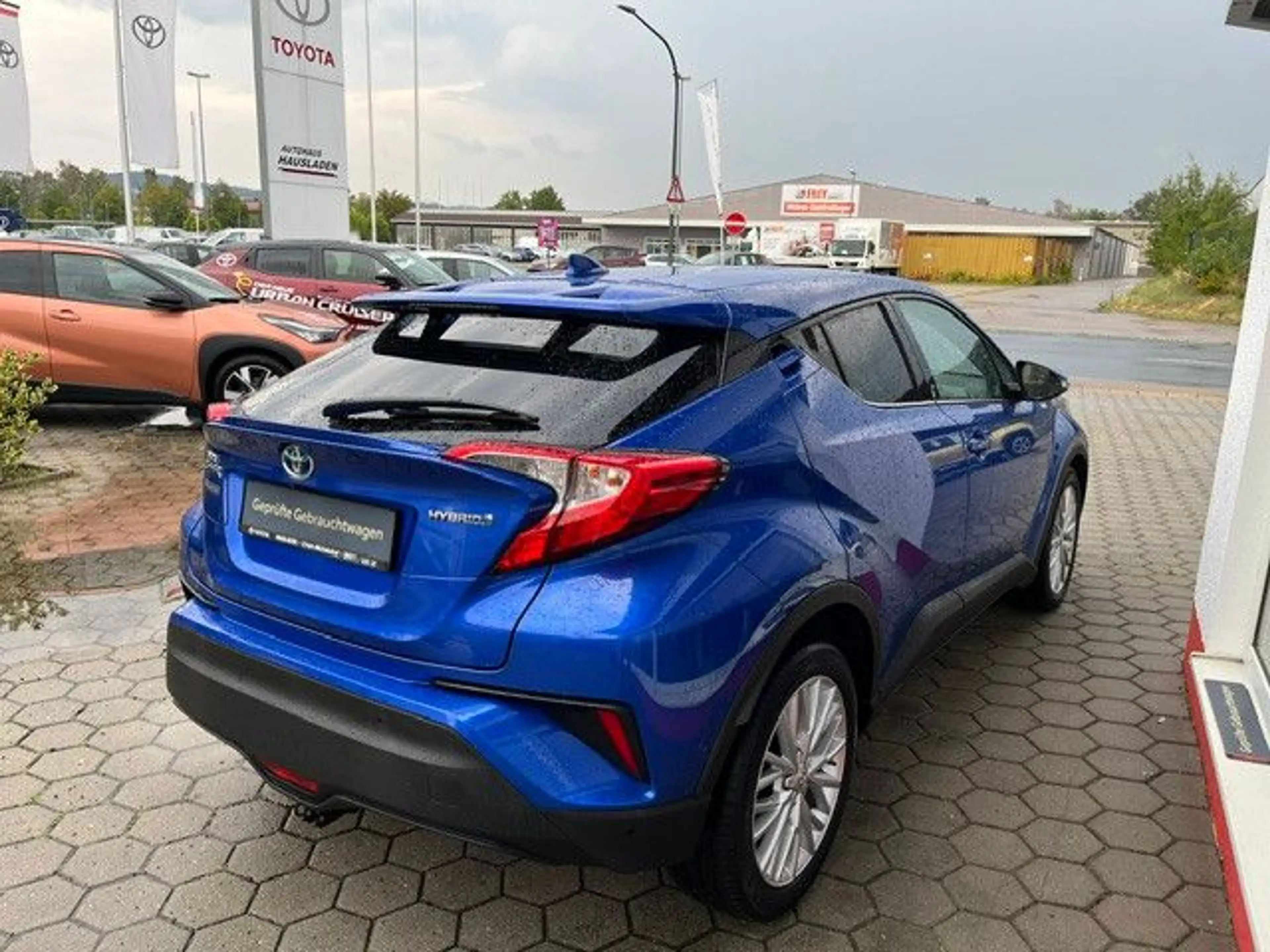Toyota C-HR 1,8 Hybrid Team D — photo 6