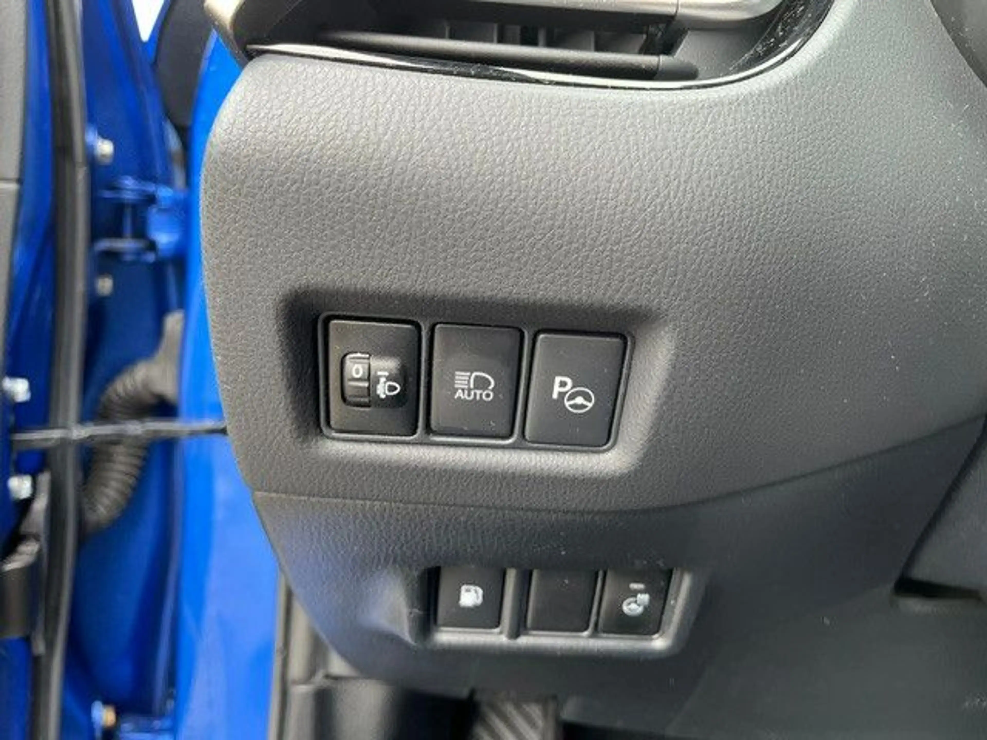 Toyota C-HR 1,8 Hybrid Team D — photo 13