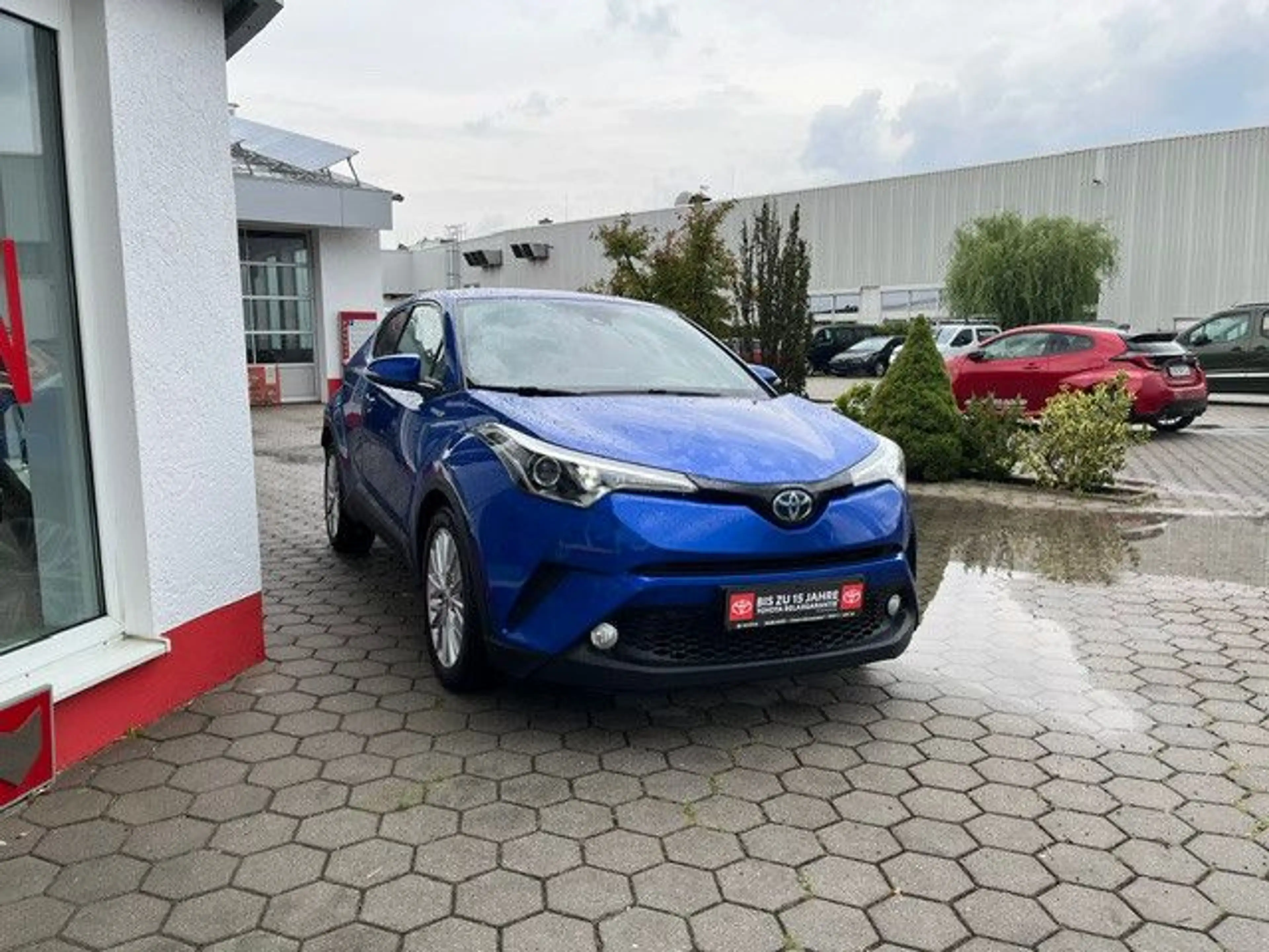 Toyota C-HR 1,8 Hybrid Team D — photo 4