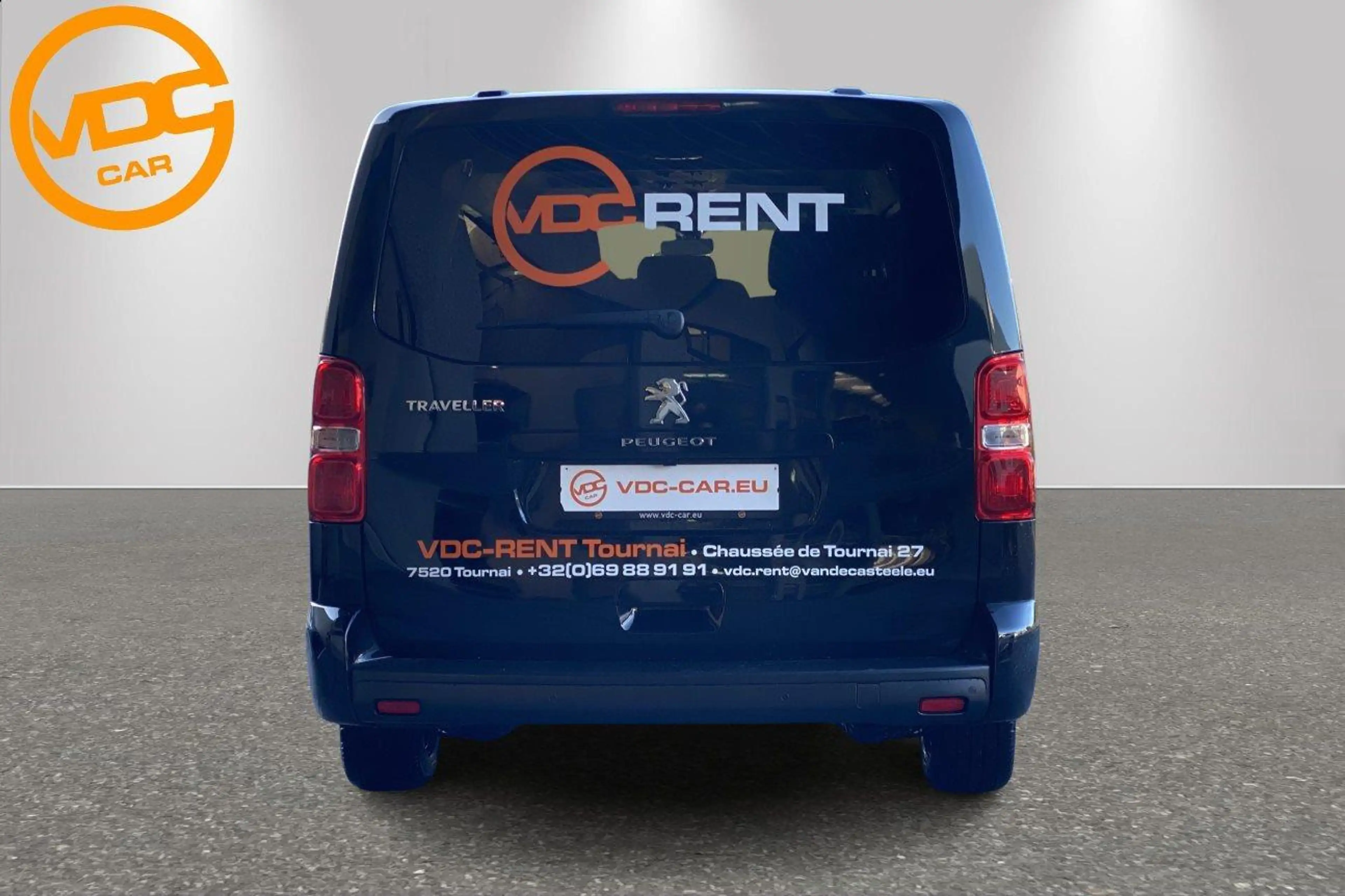 Peugeot Traveller LONG Business Auto 8pl. — photo 7