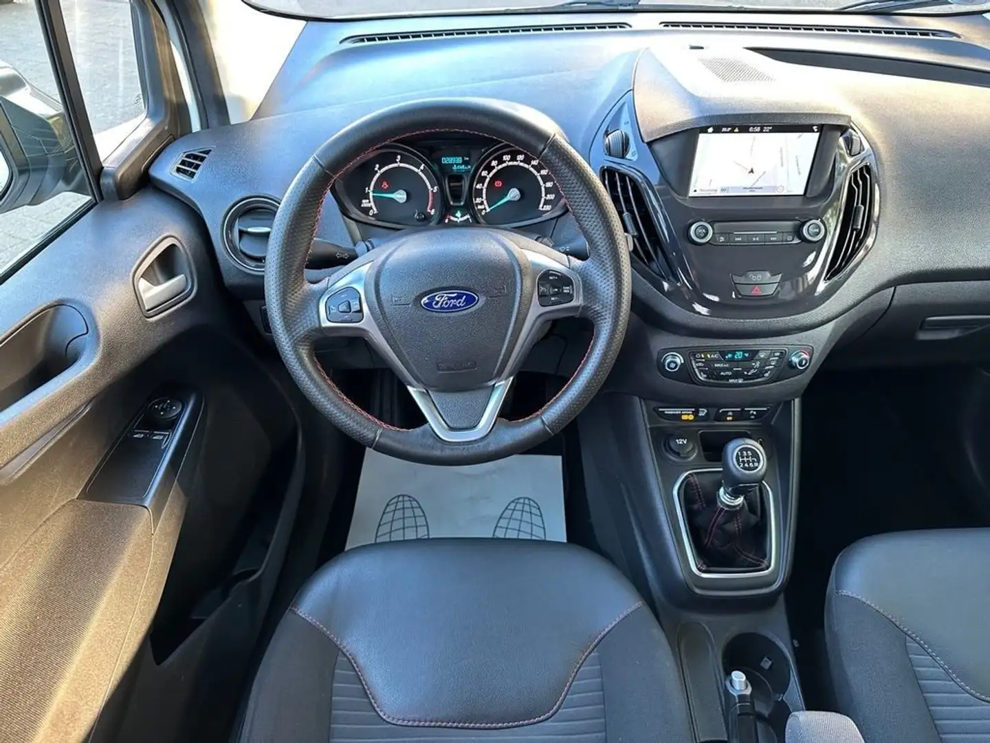 Ford Tourneo Courier 1.5 TDCI 100 CV S&S Sport Bianco - 2