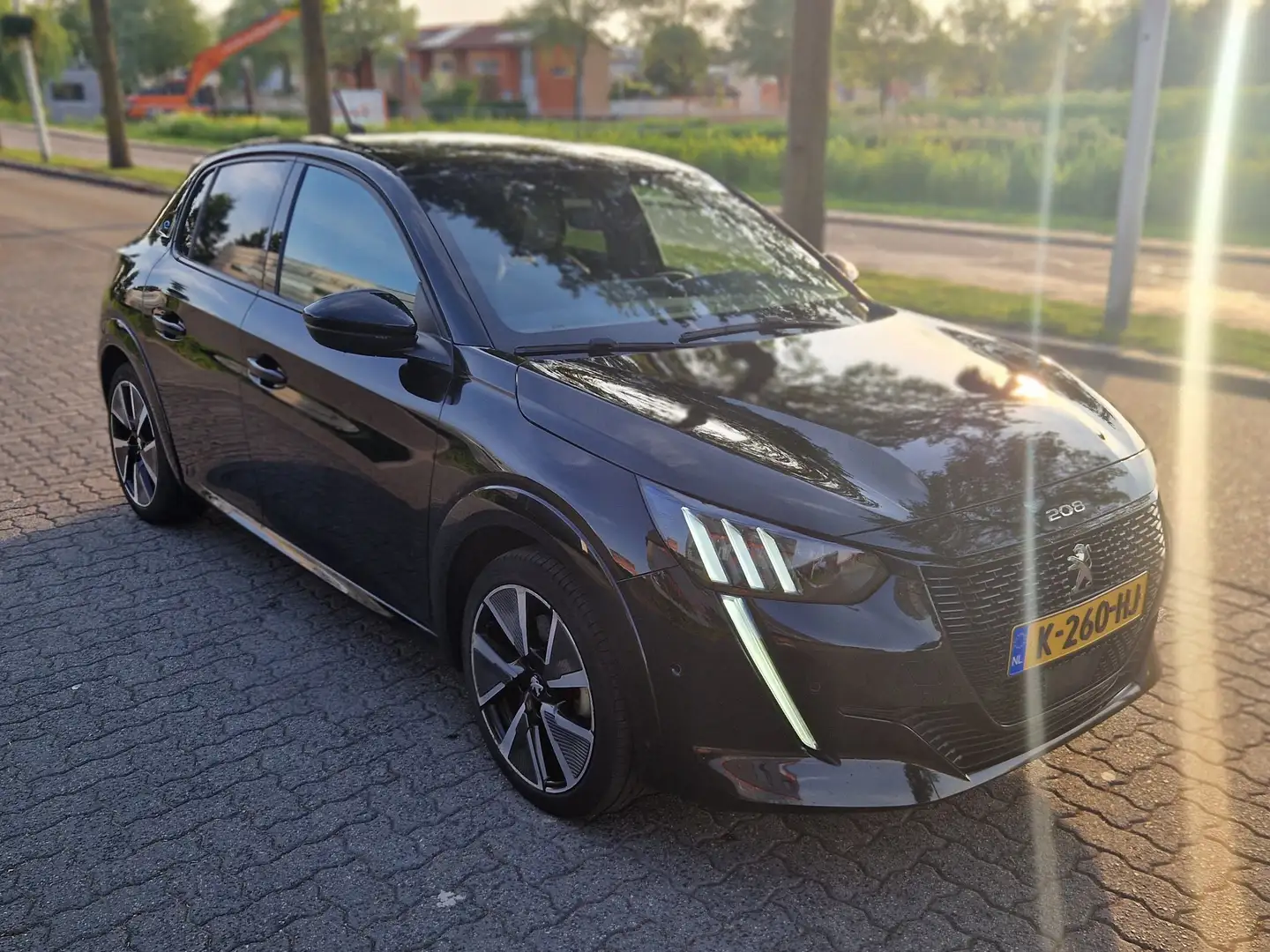 Peugeot 208 208 EV GT 350 50 kWh Zwart - 2