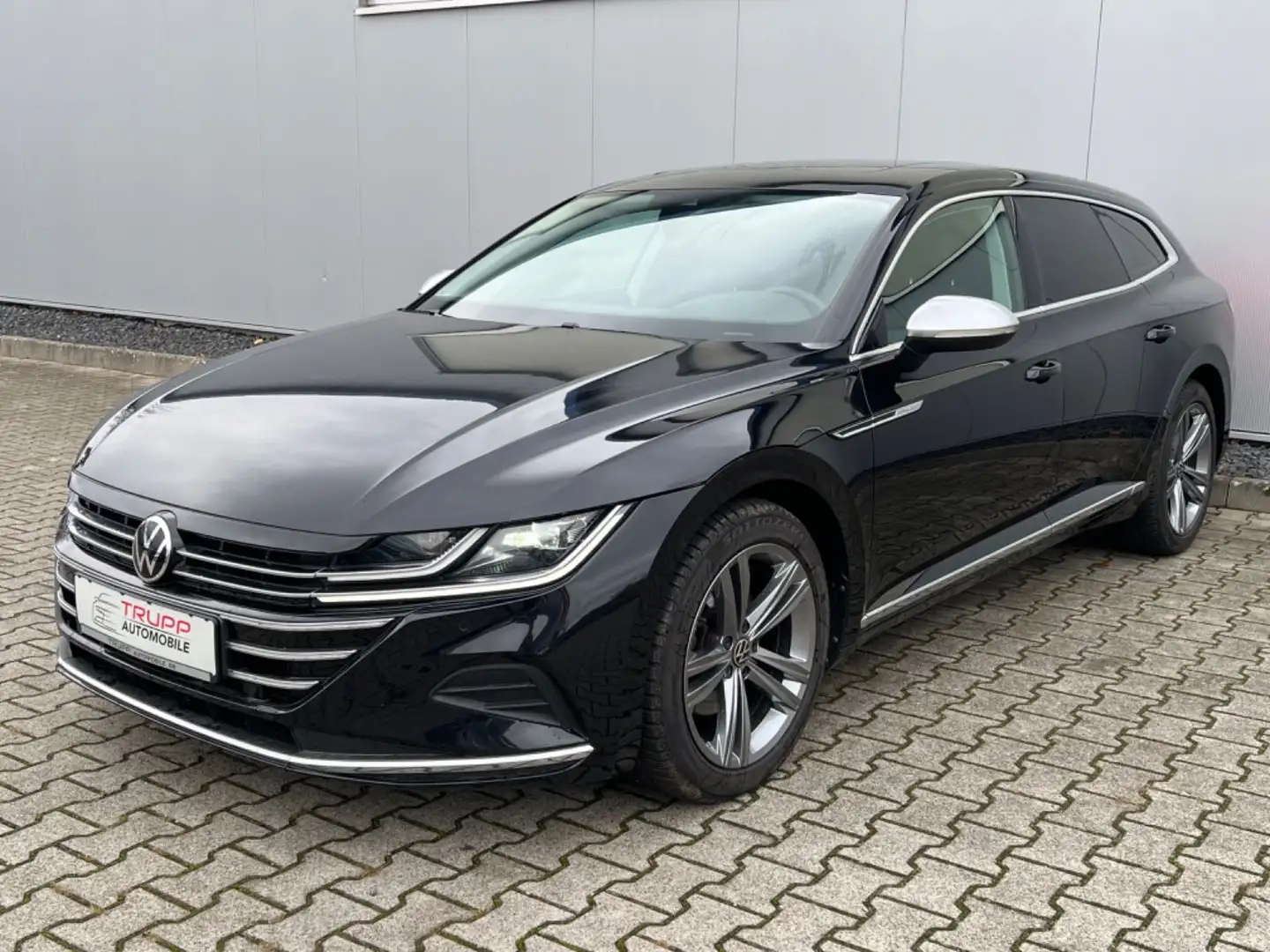 Volkswagen Arteon SB 2.0 TDI/LED/AHK/PANO/R-KAM/ACC/VIRTUAL Schwarz - 2