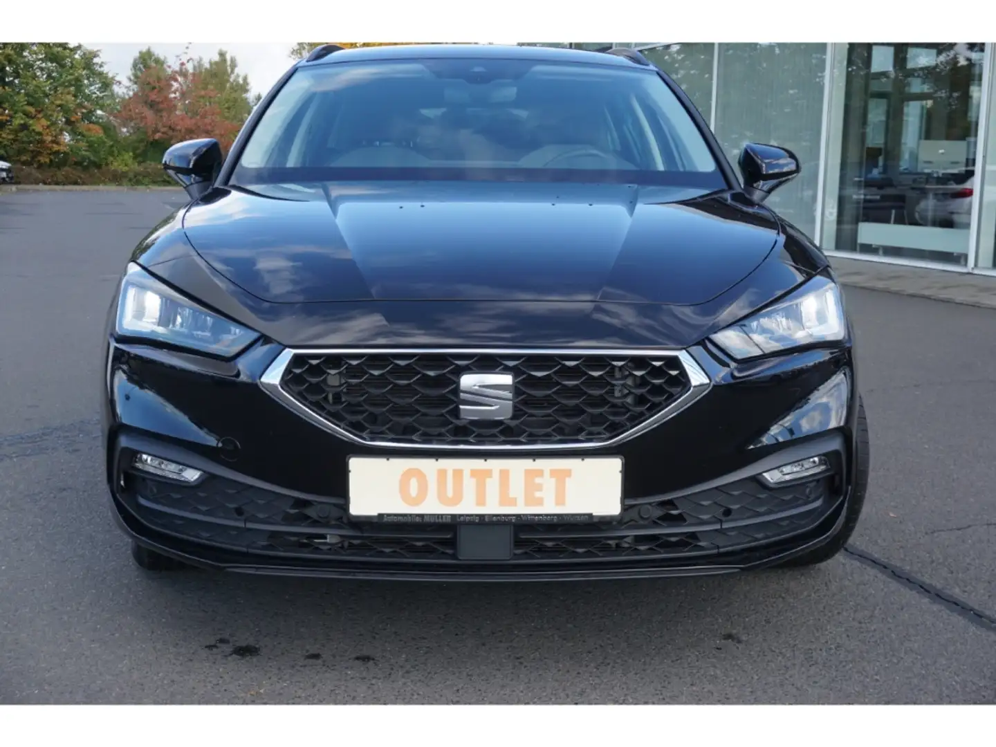 SEAT Leon SpTourer 2,0TDI-DSG-150PS-Navi-LED-Sihz-Abst.temp- Noir - 2