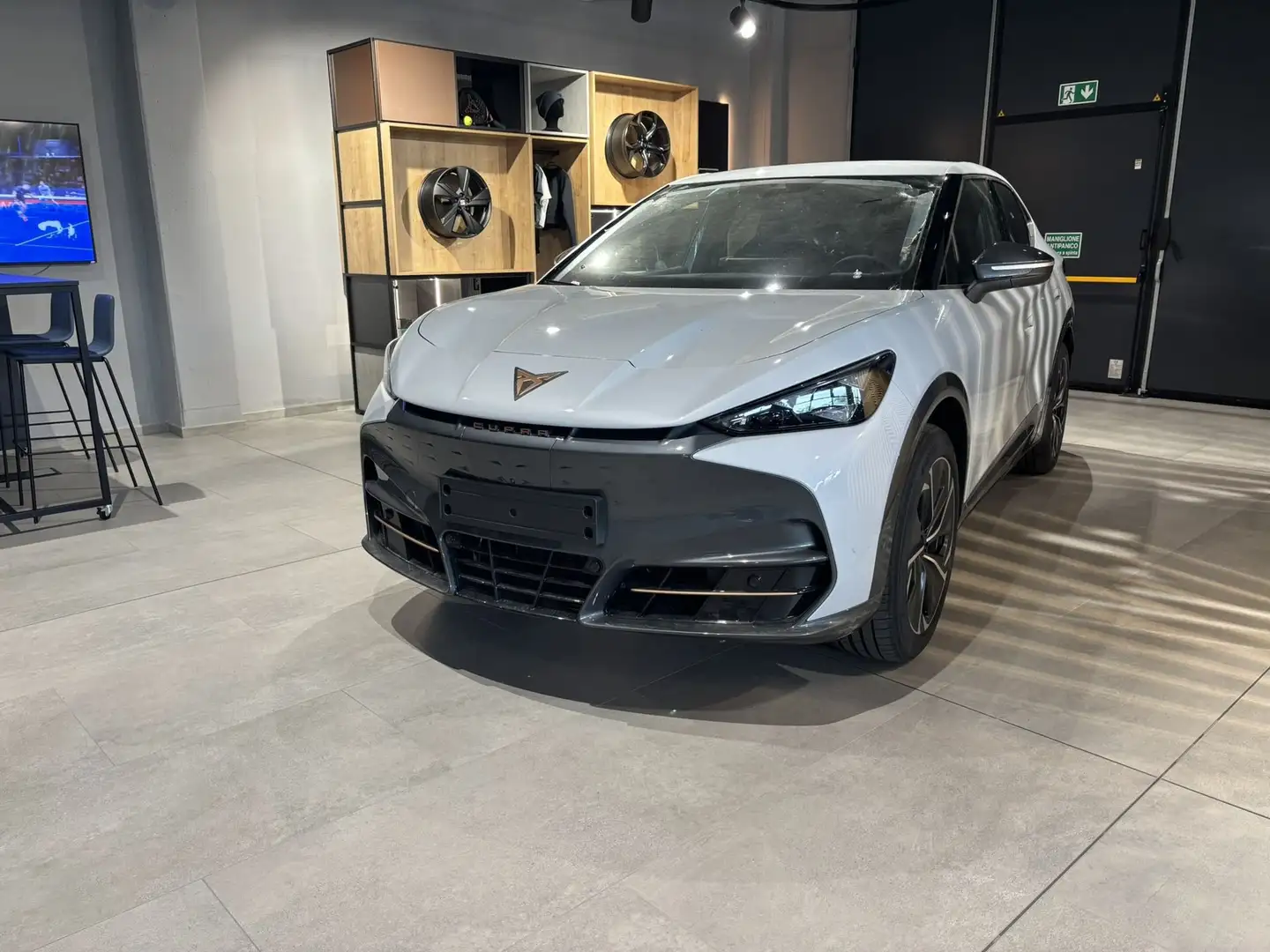CUPRA Tavascan Tavascan Endurance 77kWh 286 CV Immersive Nuova Wit - 1