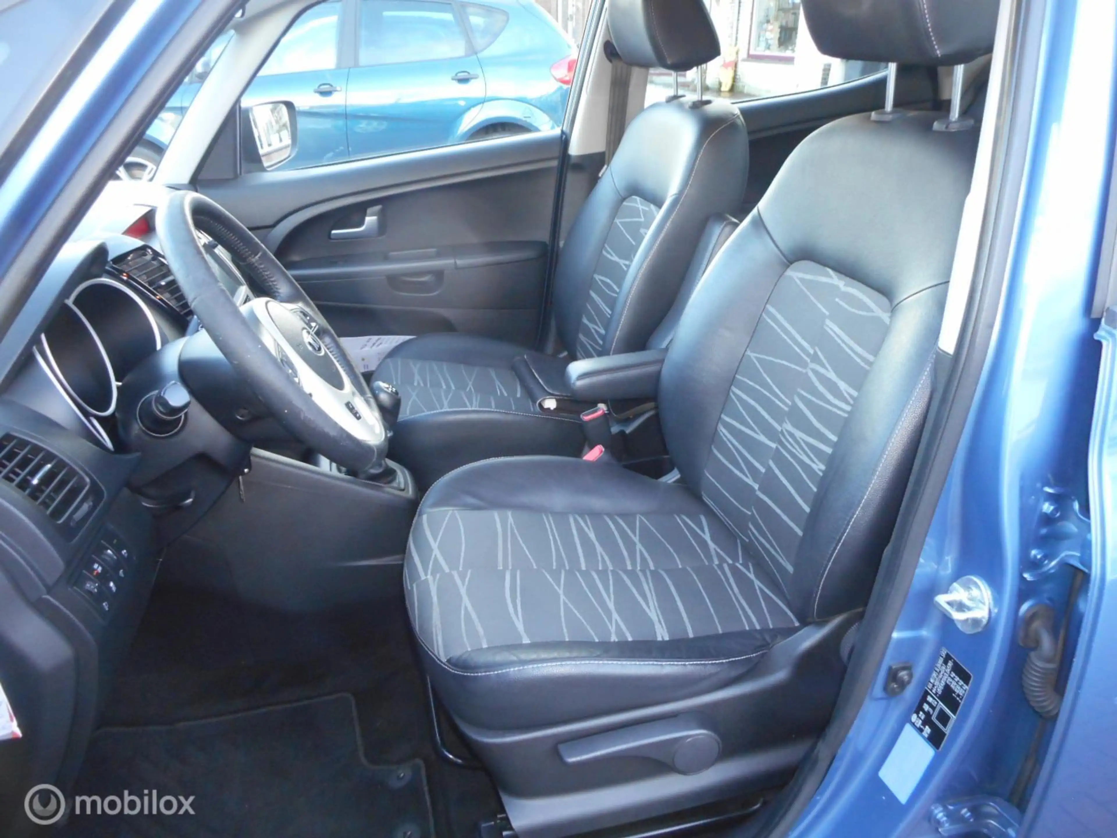 Kia Venga 1.4 CVVT Super Pack TREKHAAK+CAMERA+NAVIGATIE — photo 5