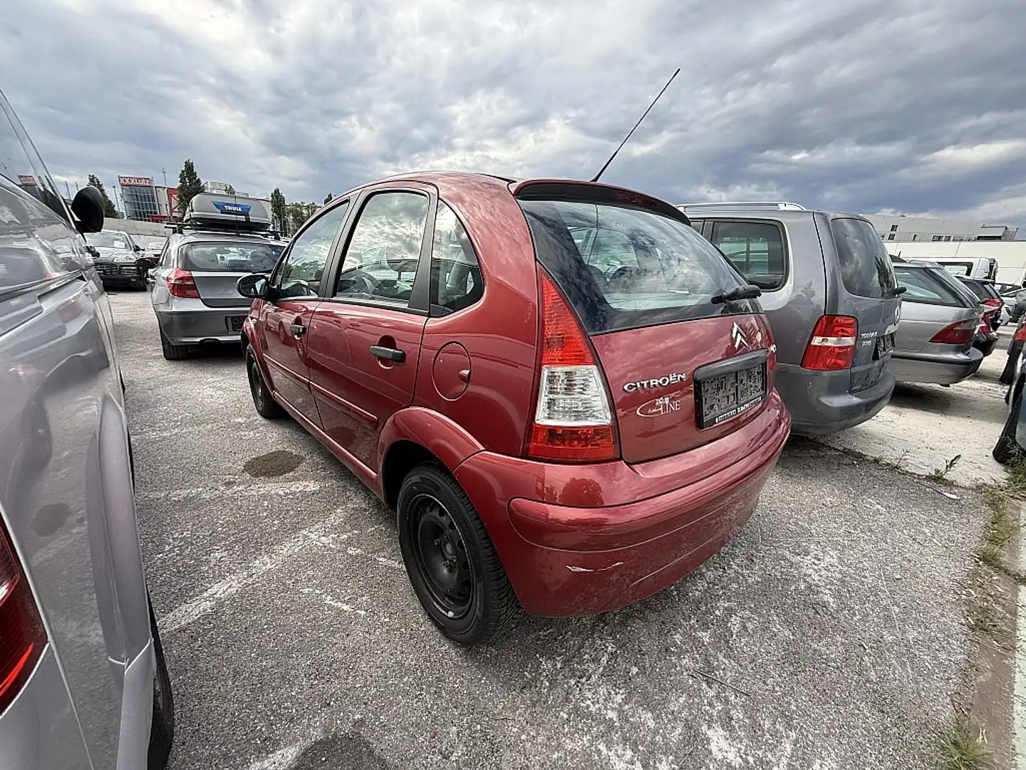 Citroen C3 1,4i First 2 |PICKERL BIS 10/25|HÄNDLER ODER EX... Rot - 2