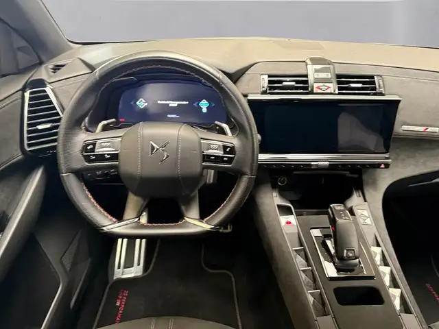 DS Automobiles DS 7 Crossback view 12