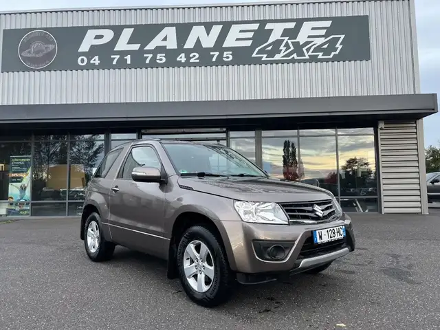 Suzuki Grand Vitara 2.4 L VVT 166 CV