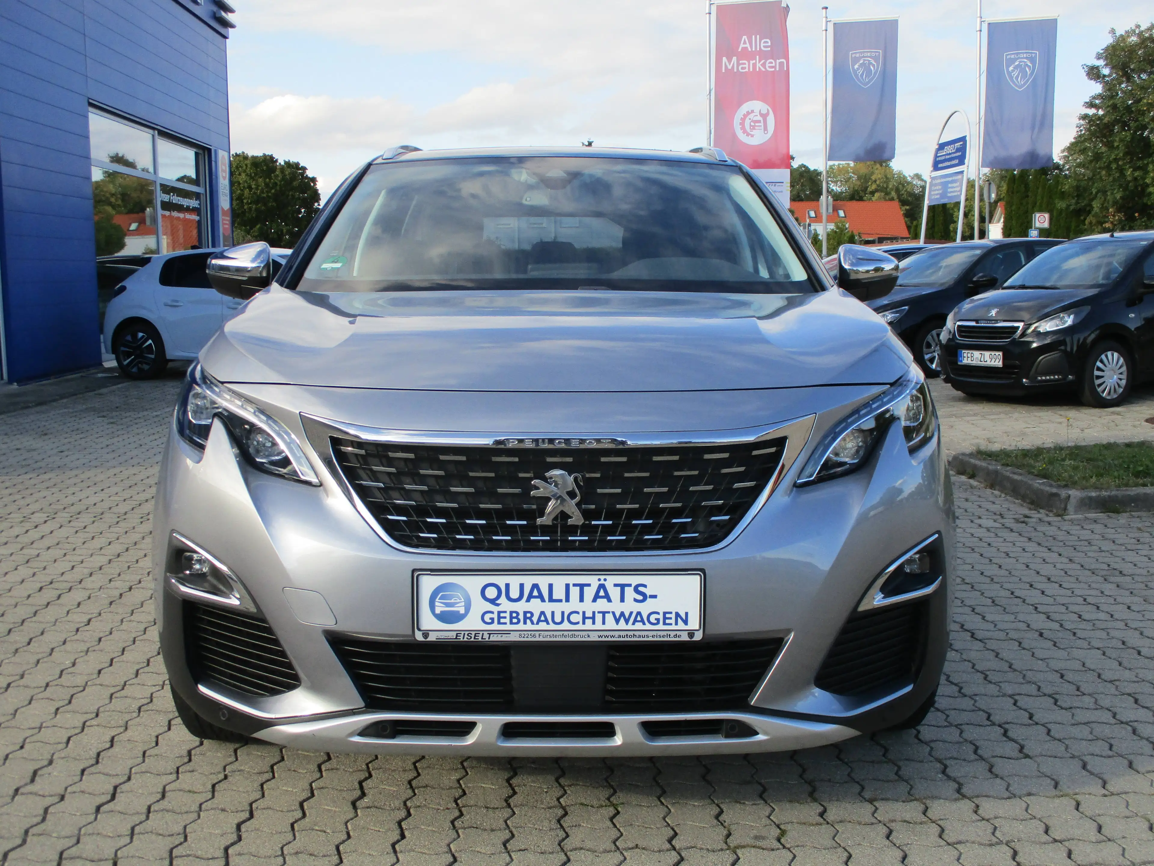 Peugeot 5008 Crossway PureTech 180 EAT8 — photo 10