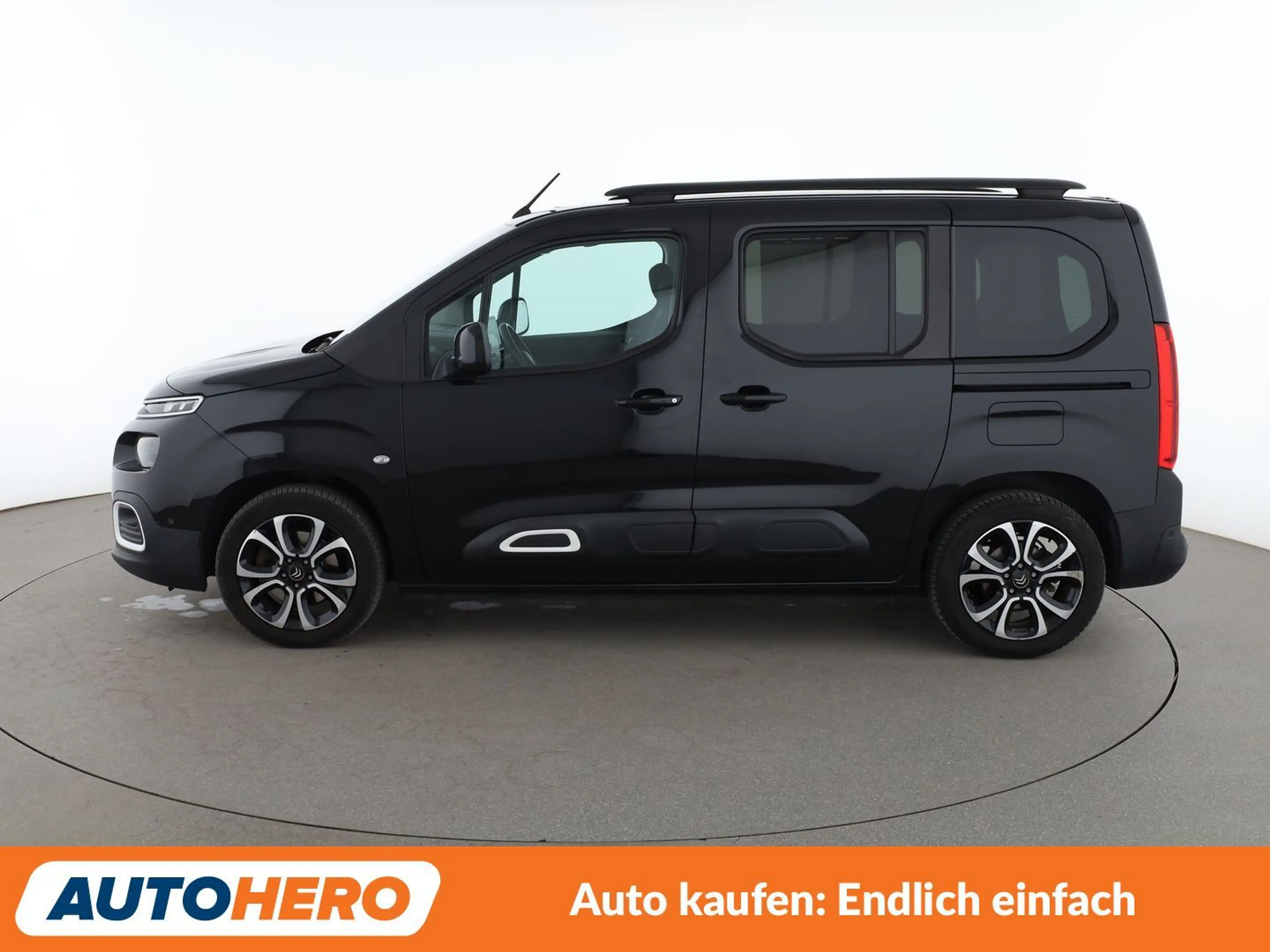 Citroen Berlingo 1.5 Blue-HDi Shine M — photo 3