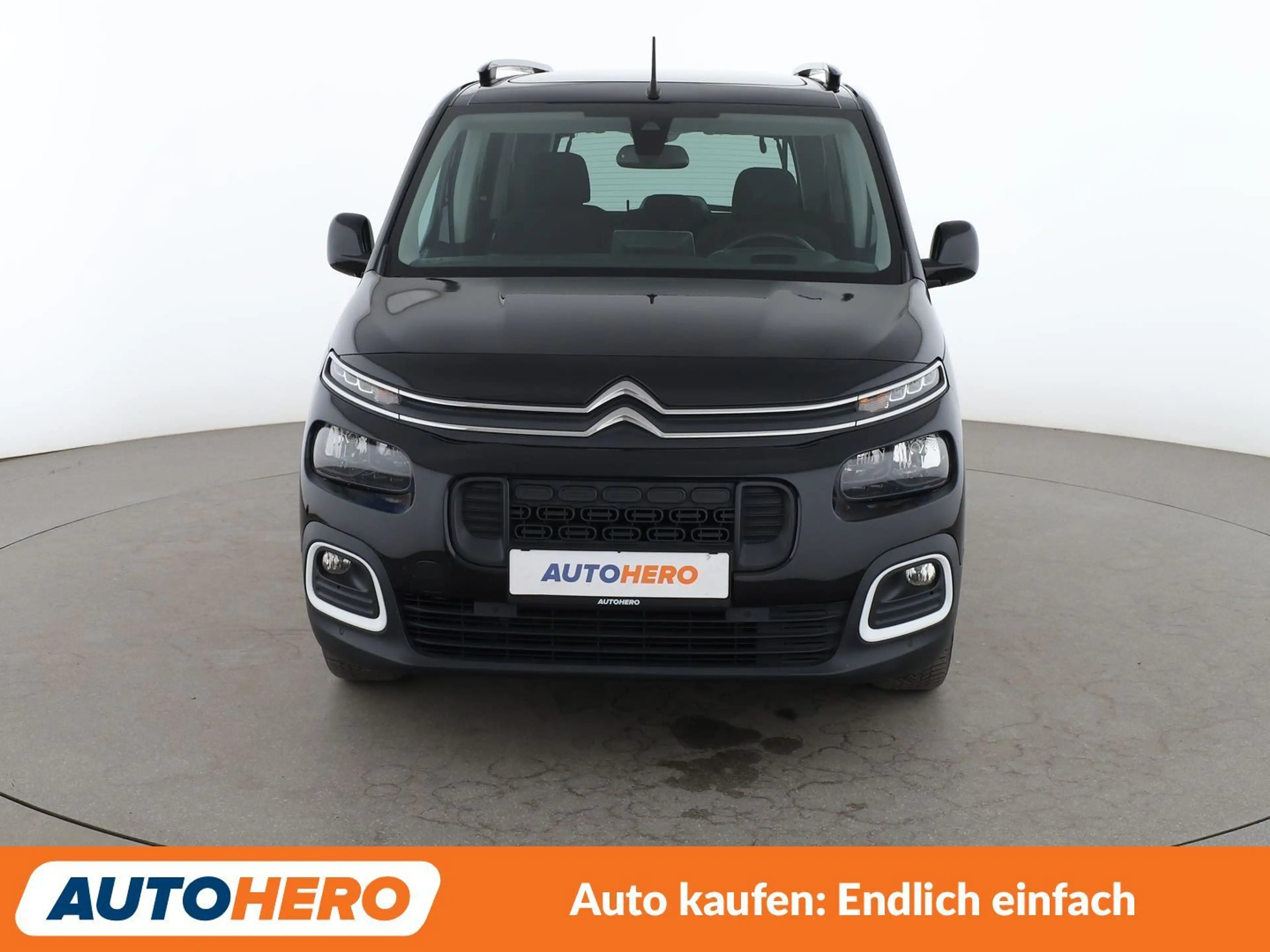 Citroen Berlingo 1.5 Blue-HDi Shine M — photo 9