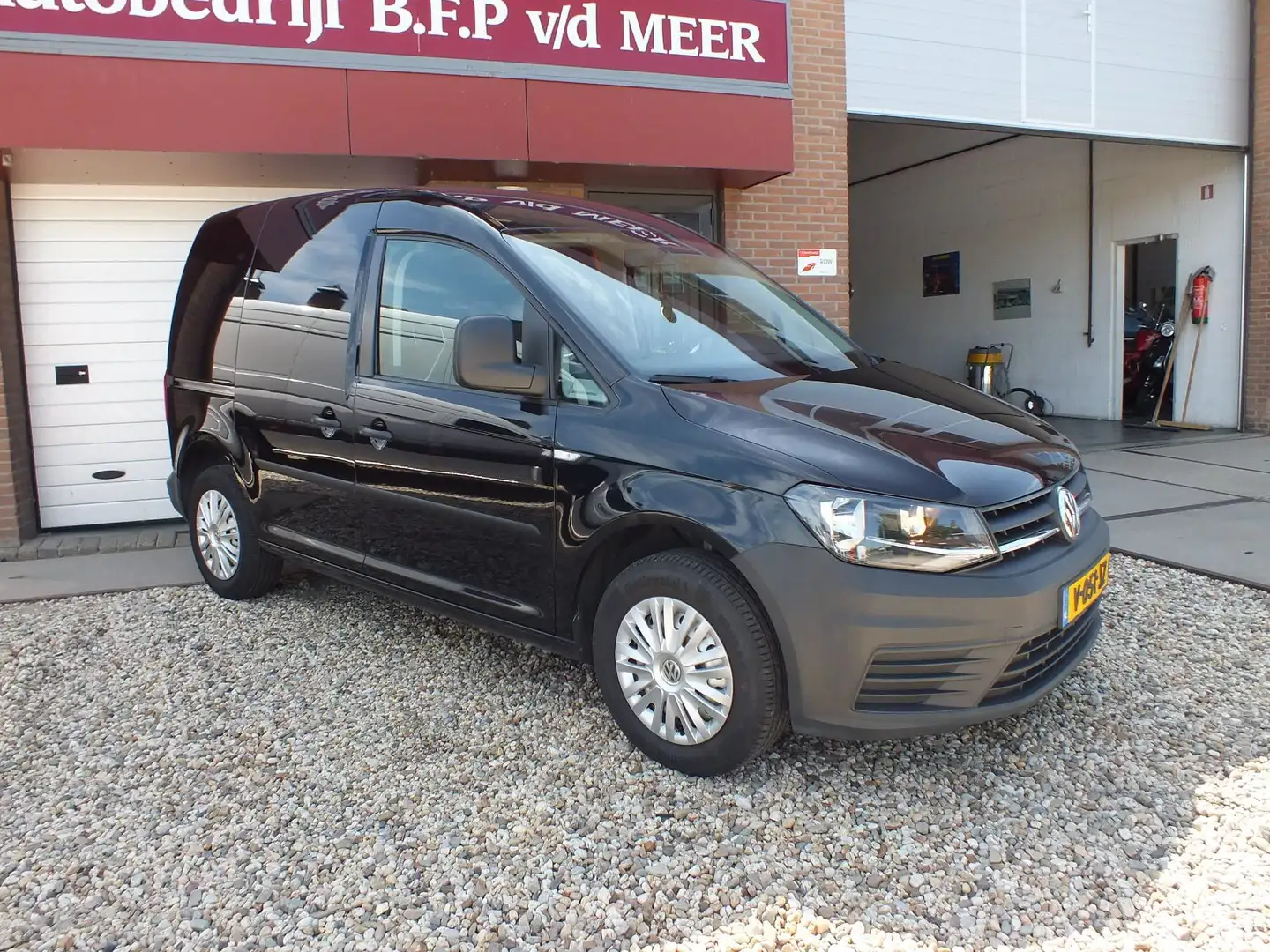 Volkswagen Caddy 2.0 TDI Airco Zwart - 1
