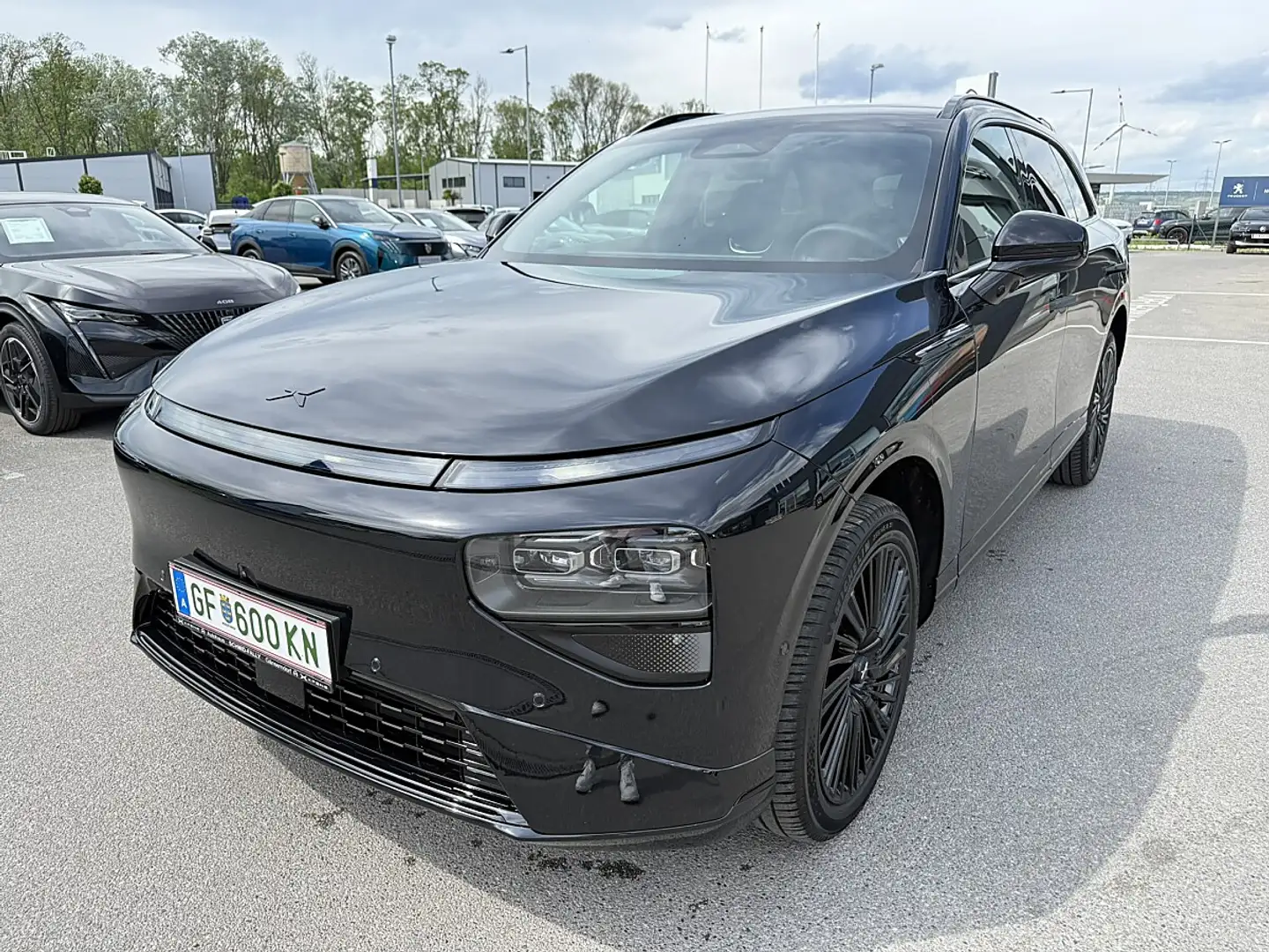 Xpeng G9 XPENG G9 AWD Performance Schwarz - 1