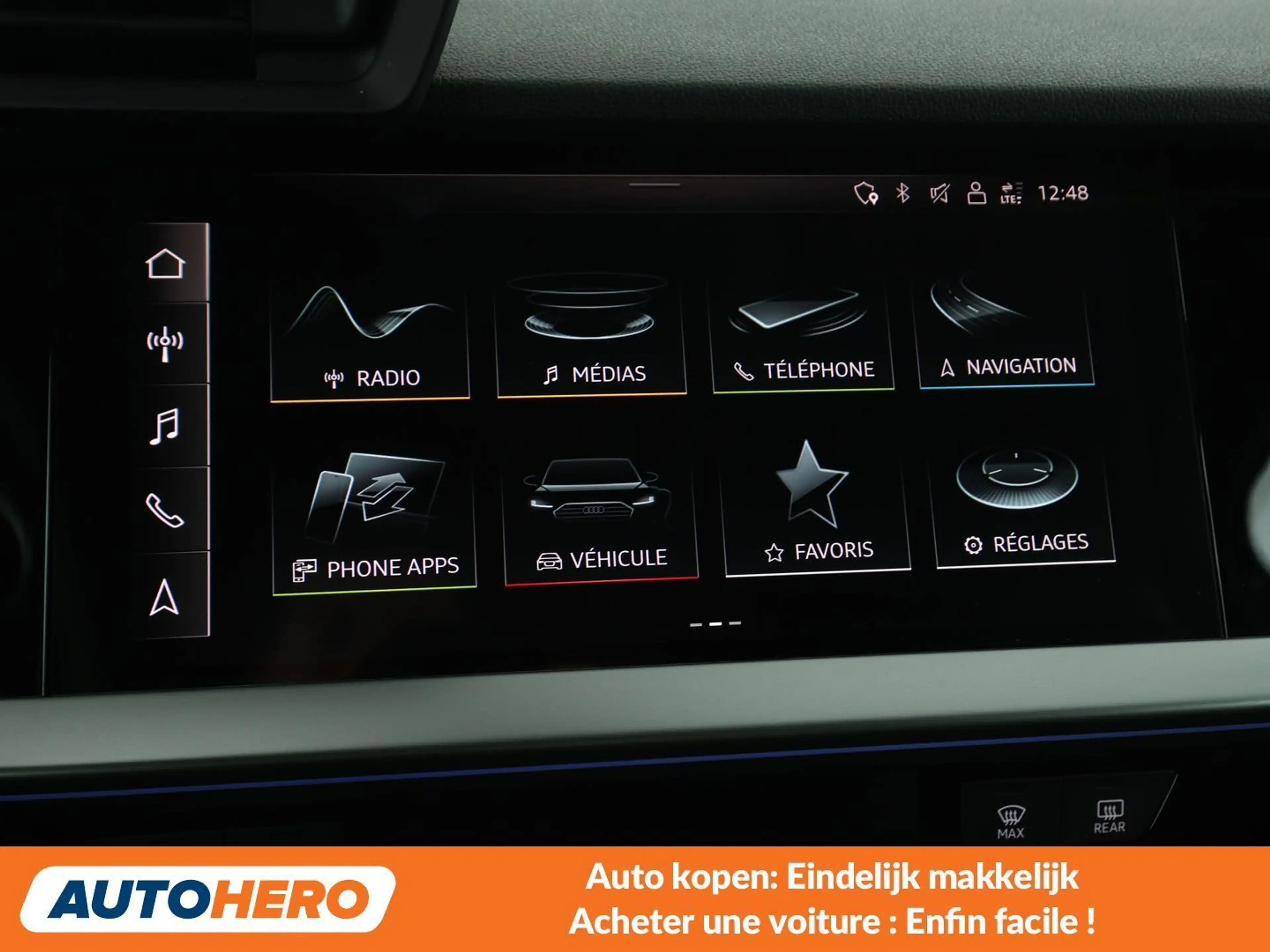 Audi A3 45 TFSIe S line — photo 12