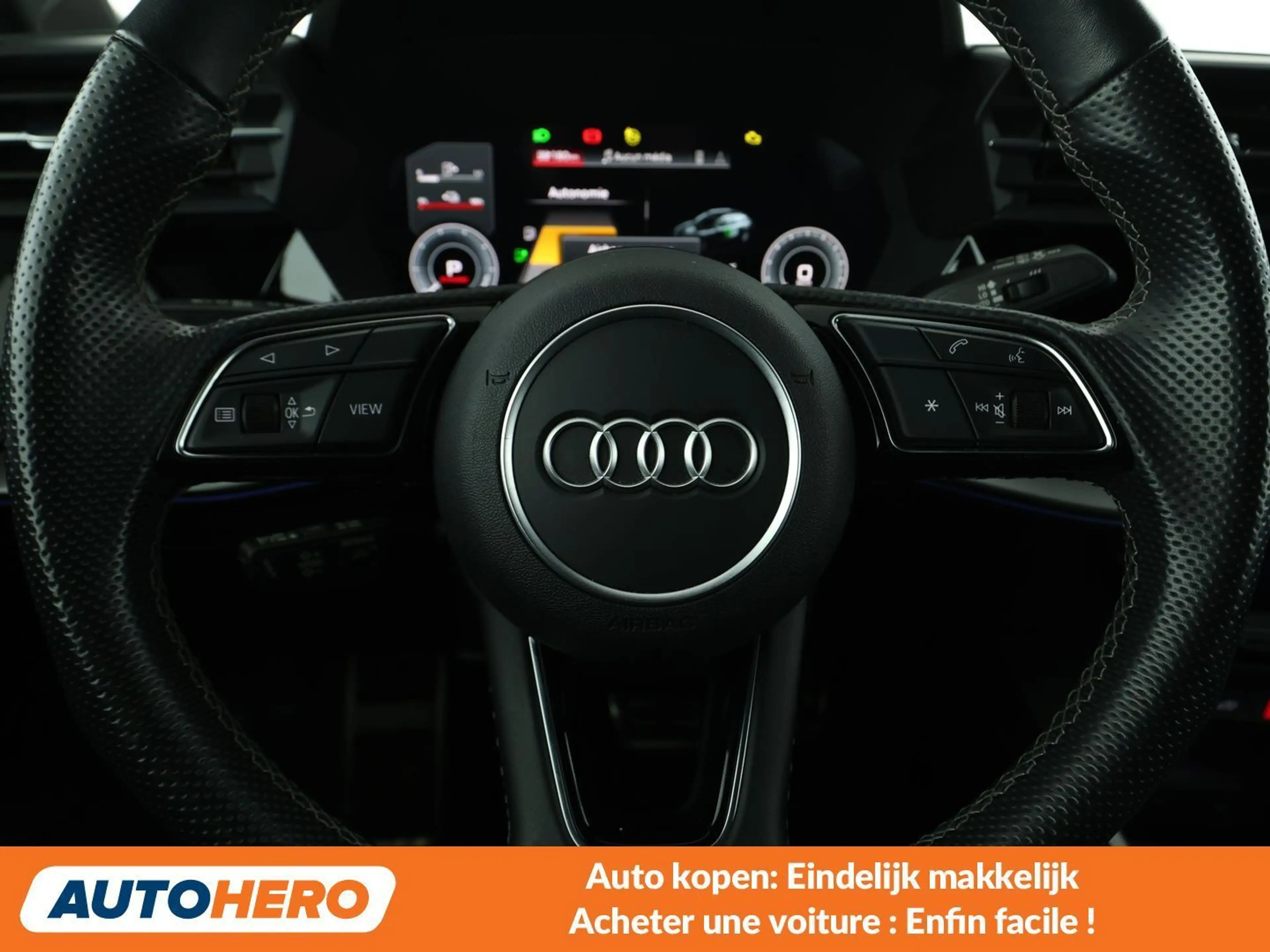 Audi A3 45 TFSIe S line — photo 5
