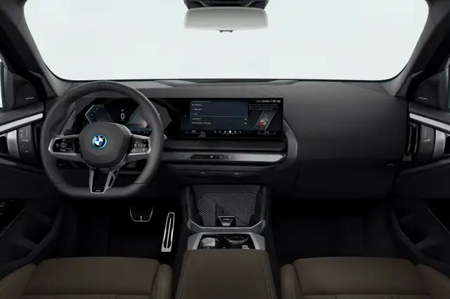 BMW X3 view 3