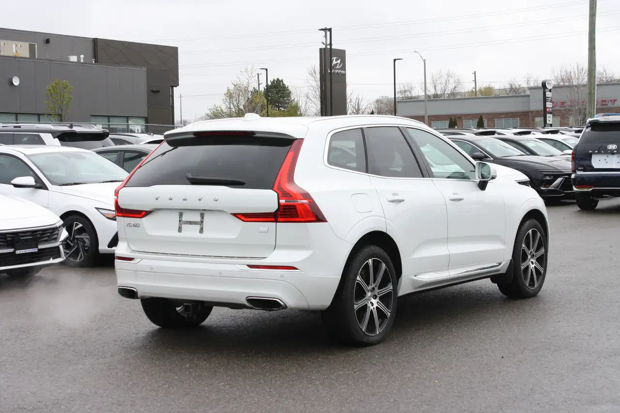 Volvo XC60 снимка Volvo XC60