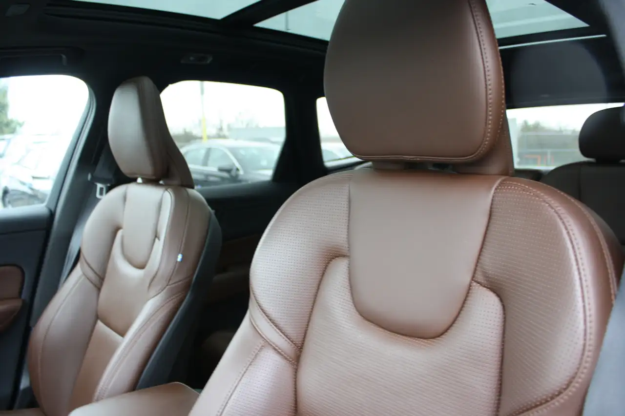 Volvo XC60 снимка Volvo XC60