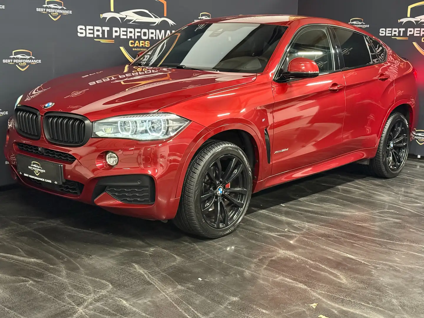 BMW X6 xDrive 30 d ** Sport-Paket M ** Rouge - 1