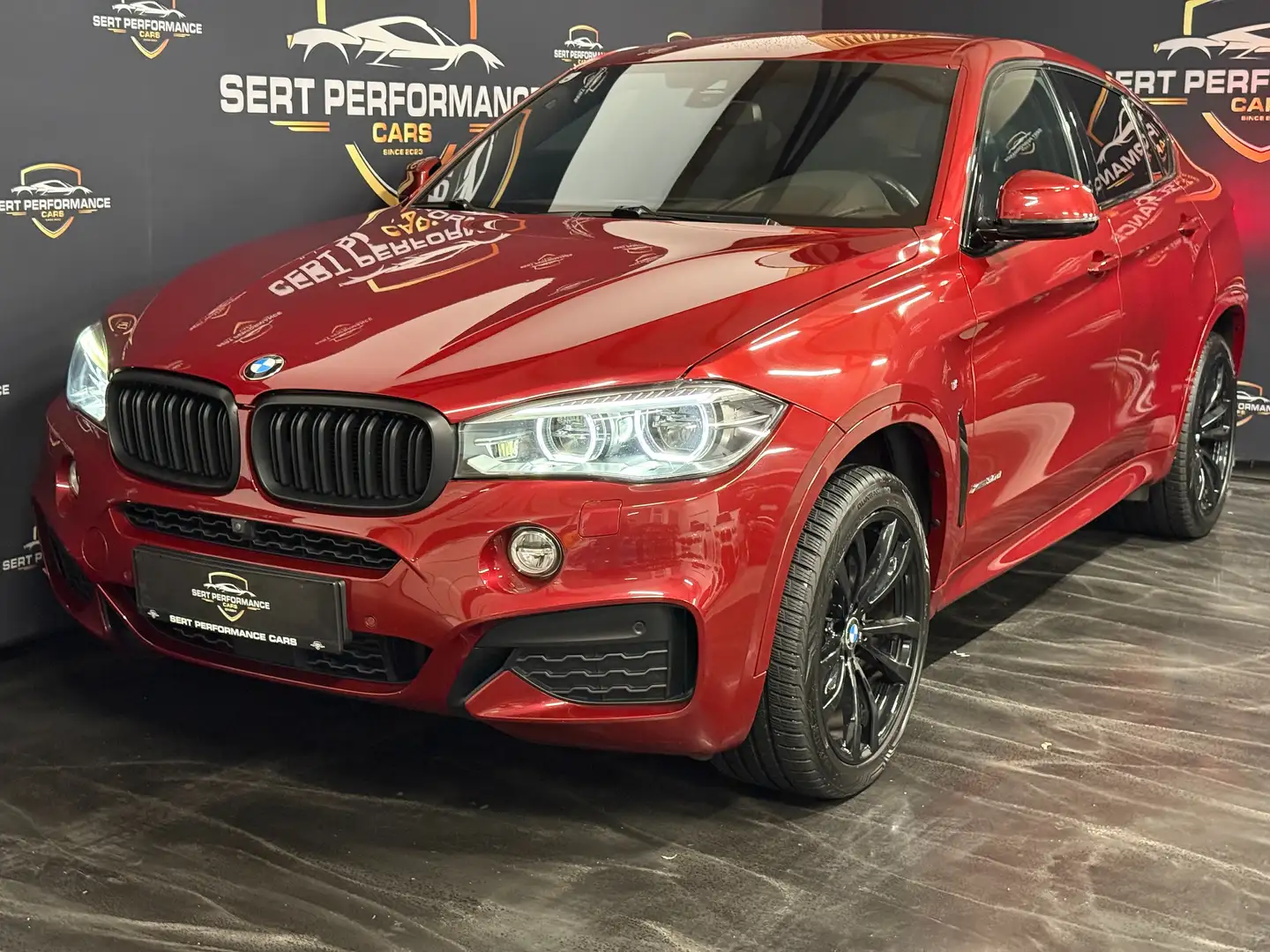 BMW X6 xDrive 30 d ** Sport-Paket M ** Rouge - 2