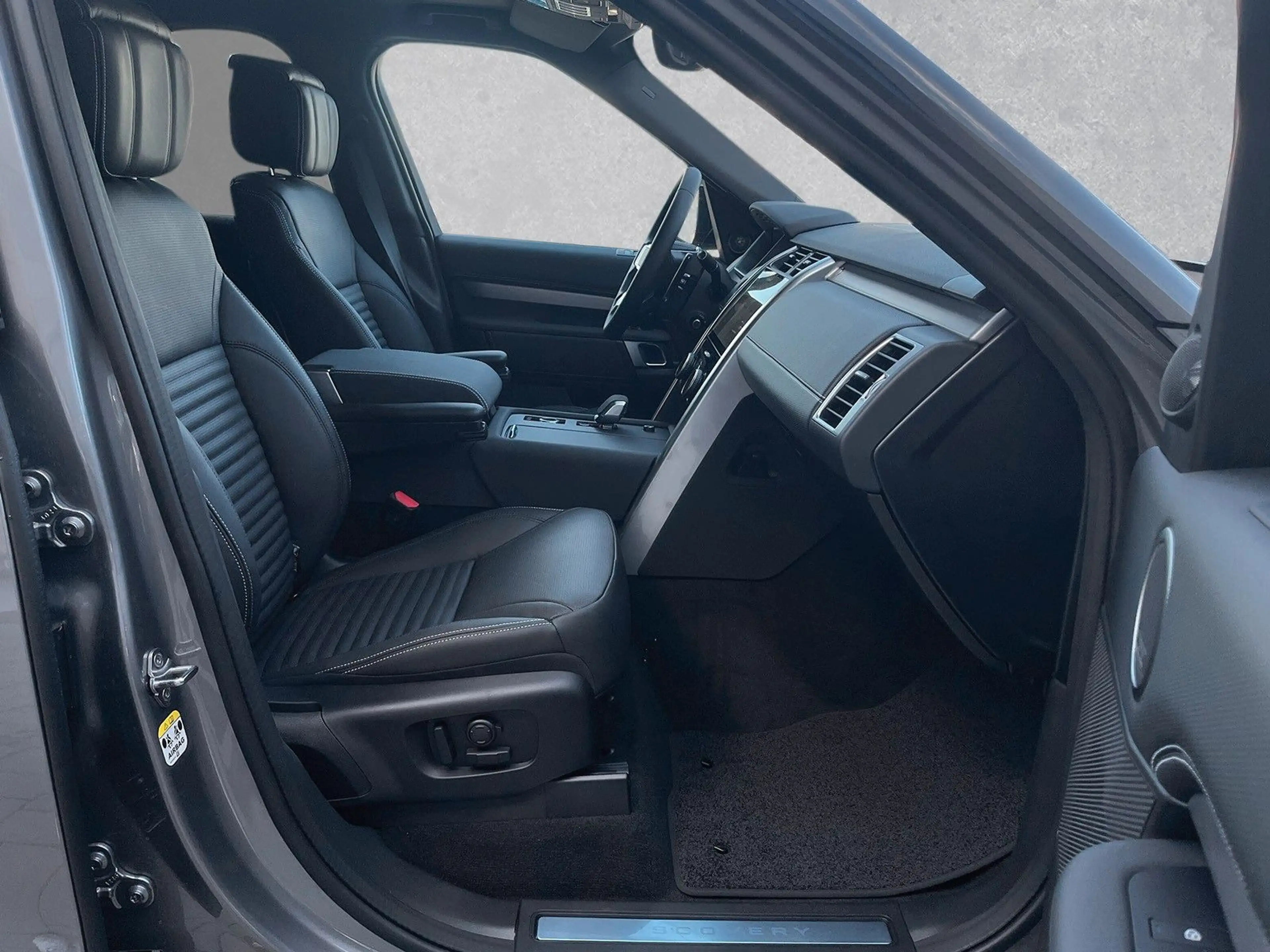 Land Rover Discovery D350 AWD DYNAMIC HSE 7-Sitzer AHK — photo 3