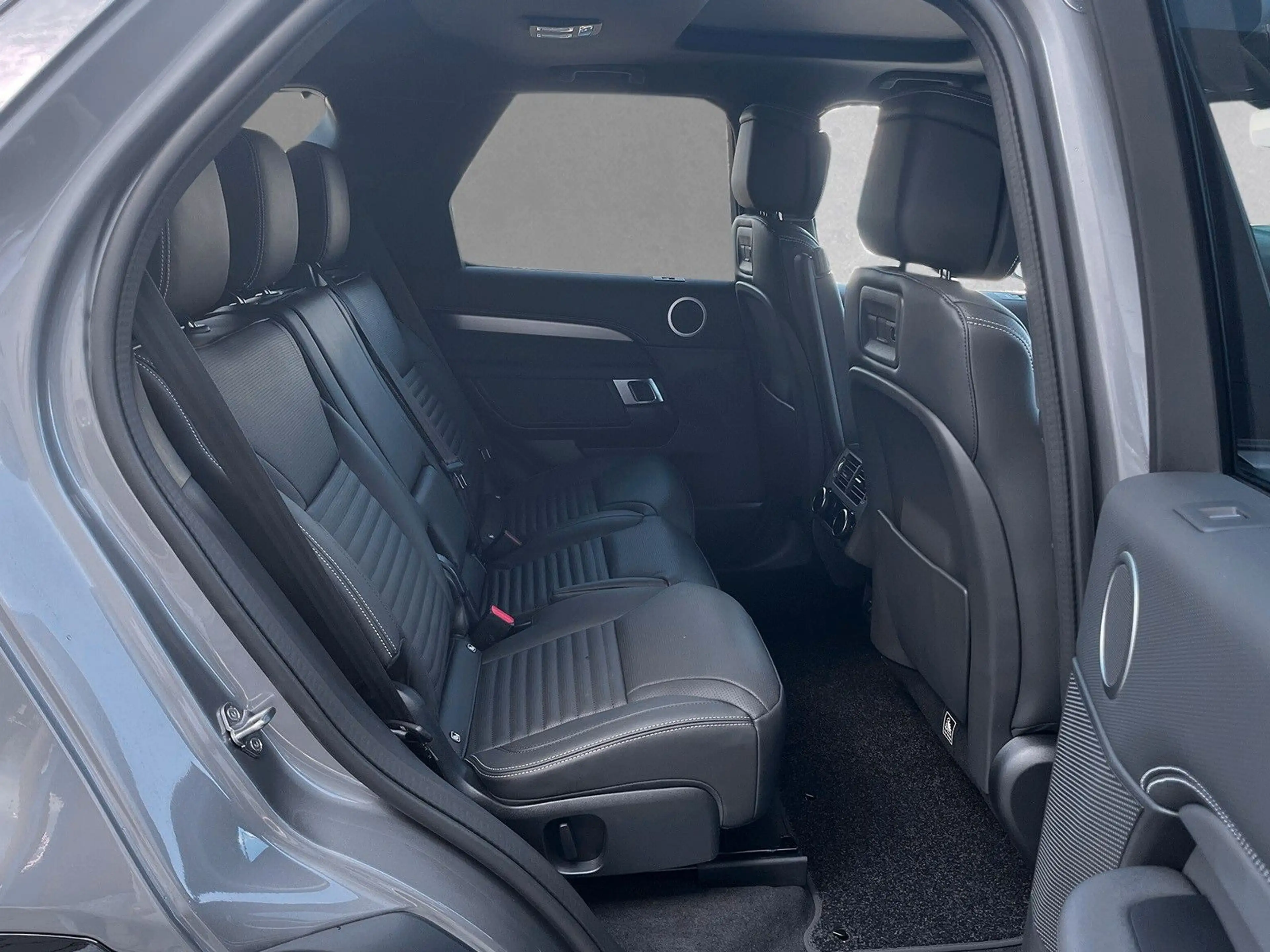 Land Rover Discovery D350 AWD DYNAMIC HSE 7-Sitzer AHK — photo 5