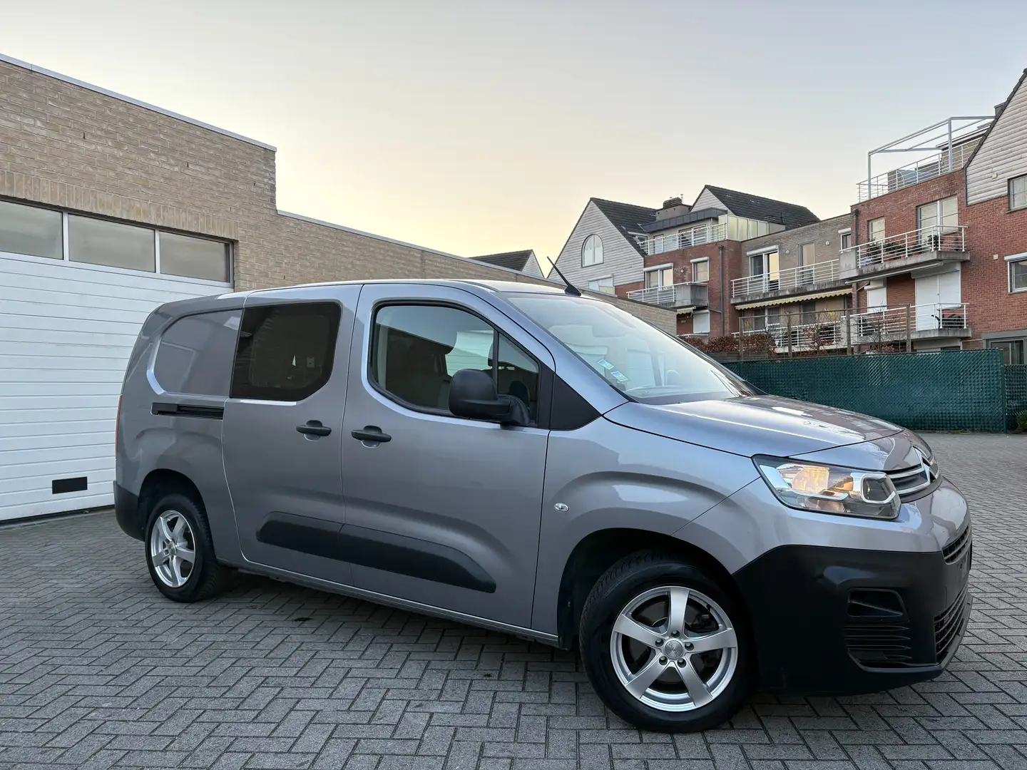 Citroen Berlingo 1.5 Bleu HDI /Dubbele Cabine/Automaat/12M Garantie Gris - 1