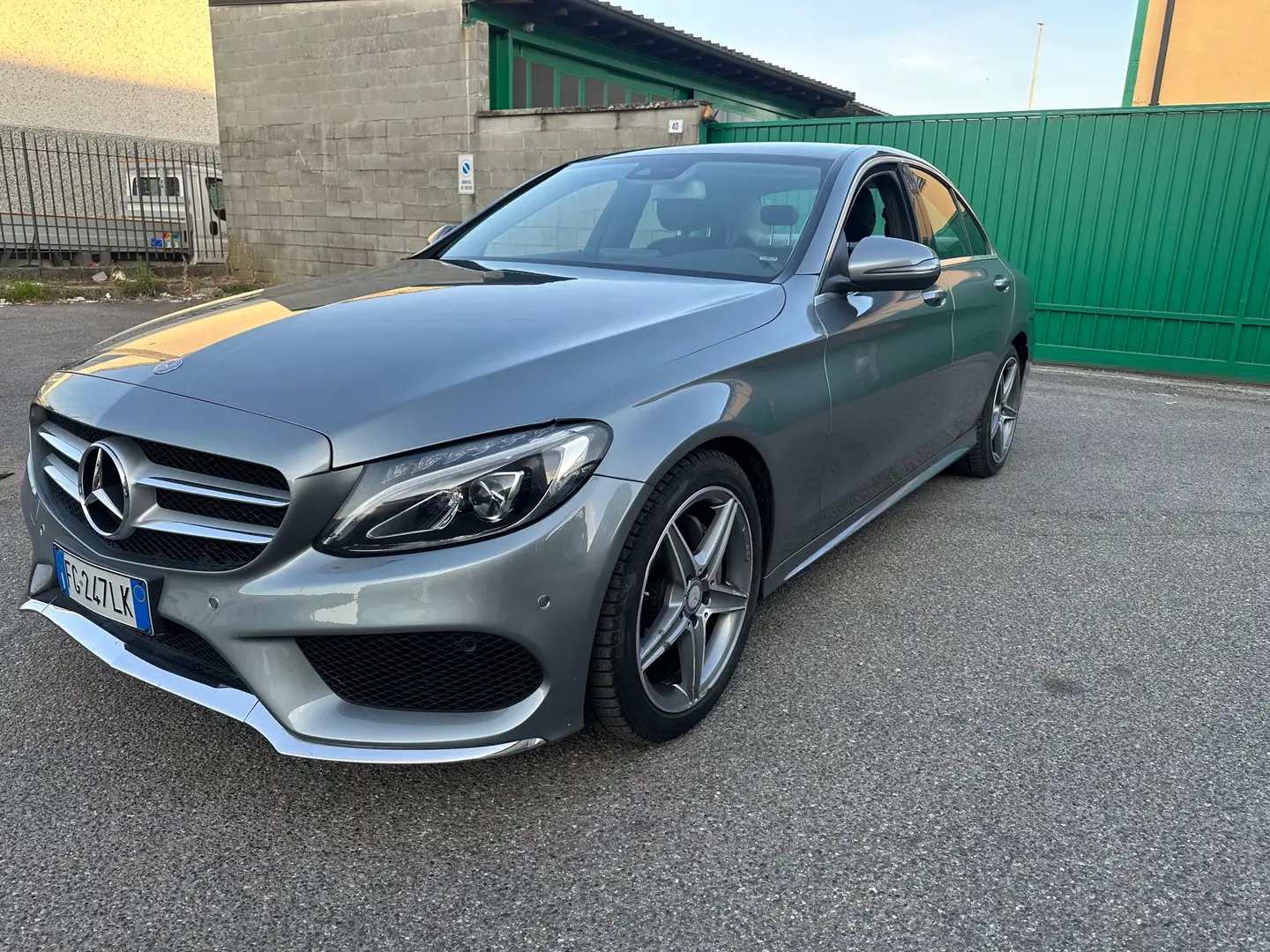 Mercedes-Benz C 200 MERCEDES C 200 D SOLO 6 MILA KM - 2