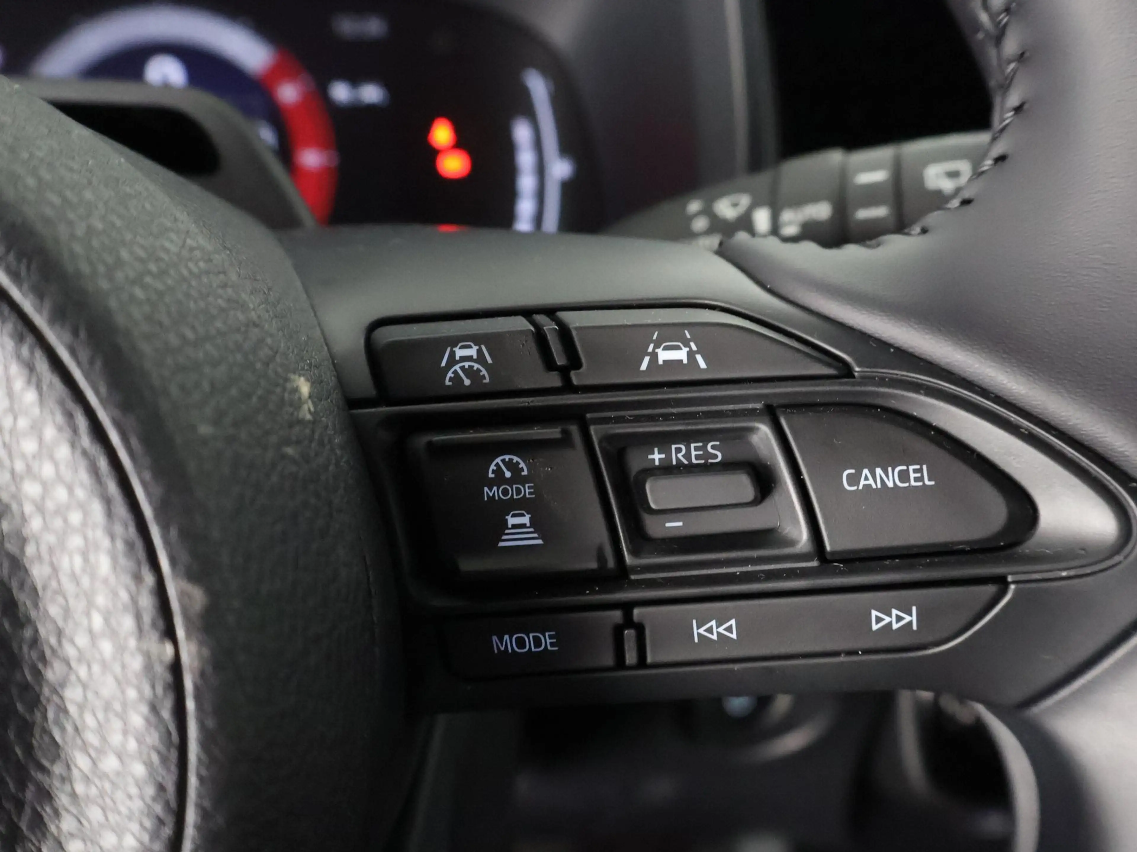 Toyota Aygo X HYBRID PULSE BI-TONE GARANTIE TOT 2036**RIJKLAAR** — photo 20