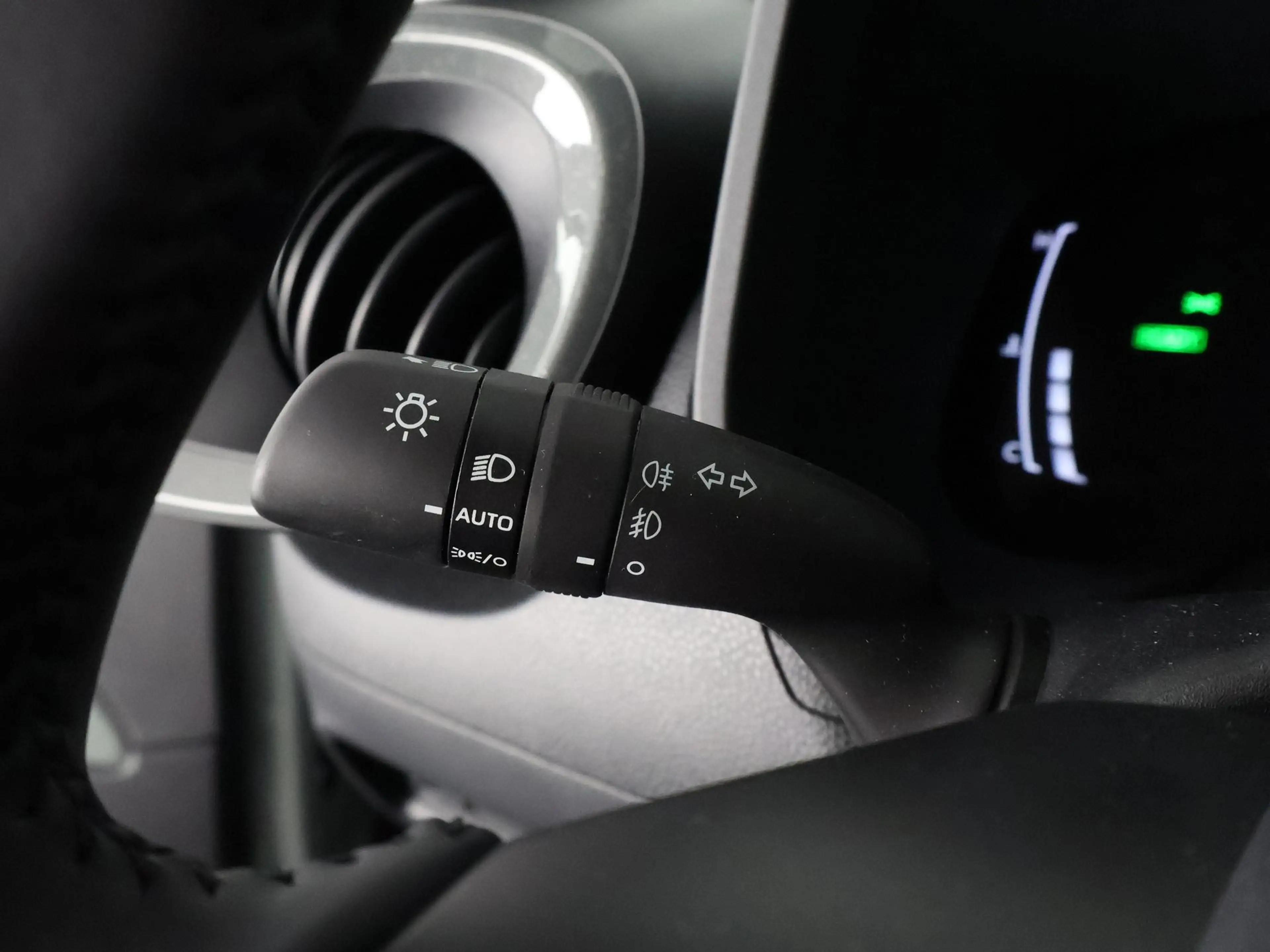 Toyota Aygo X HYBRID PULSE BI-TONE GARANTIE TOT 2036**RIJKLAAR** — photo 16