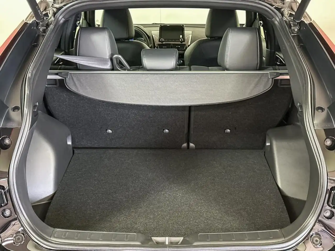 Mitsubishi Eclipse Cross снимка Mitsubishi Eclipse Cross