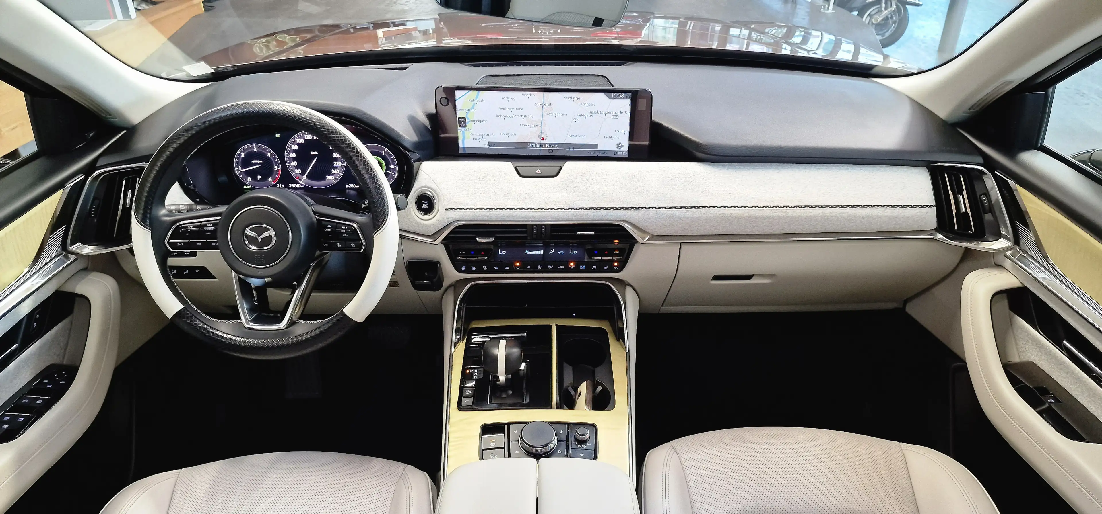 Mazda CX-80 e-SKY D AWD Takumi Plus 1-Hand 6-Sitzer Aut. *Pano — photo 11