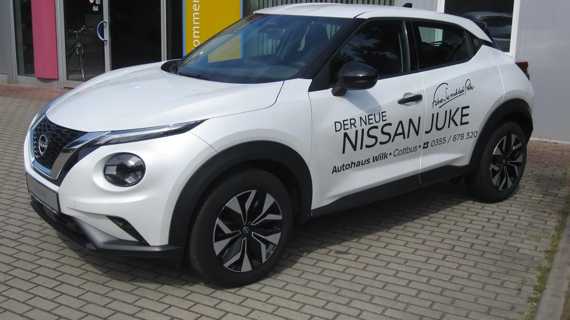Nissan Juke Juke 1.0 DIG-T Acenta Weiß - 1