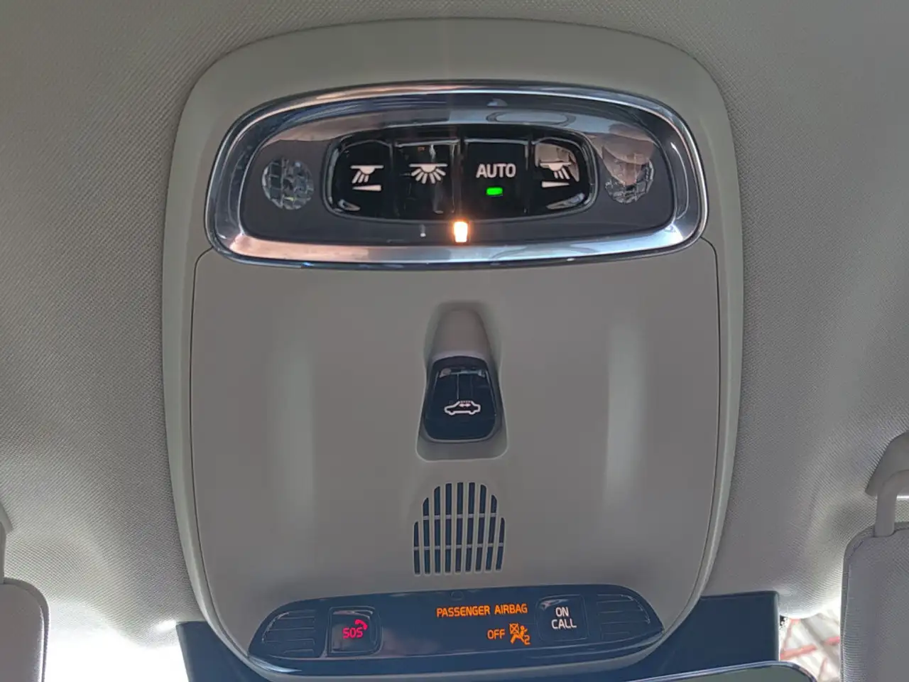 Volvo XC90 снимка Volvo XC90